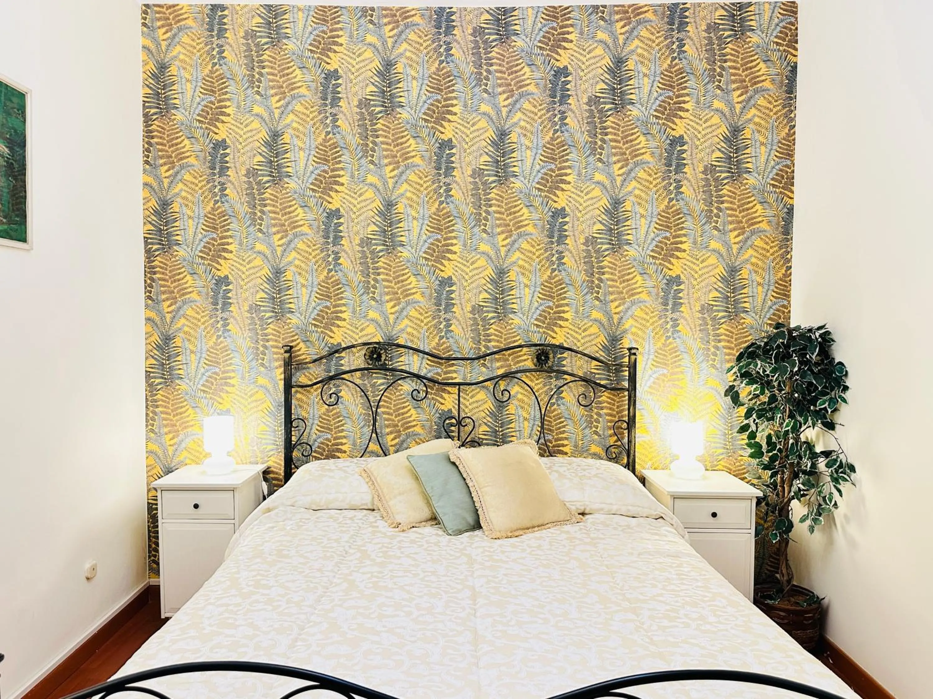 Via Veneto Lulus Home