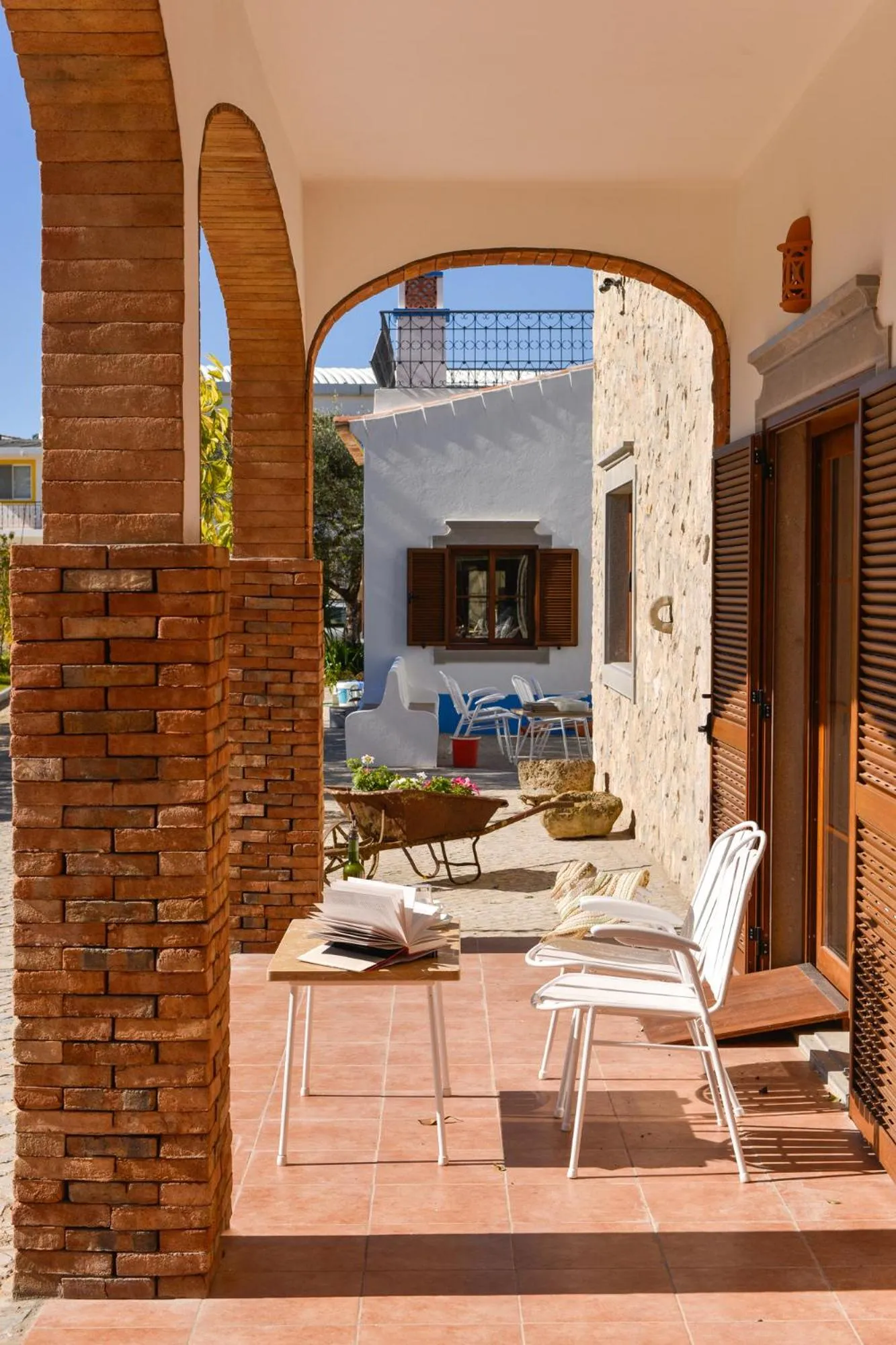 Facade/entrance in Quinta dos Tesouros