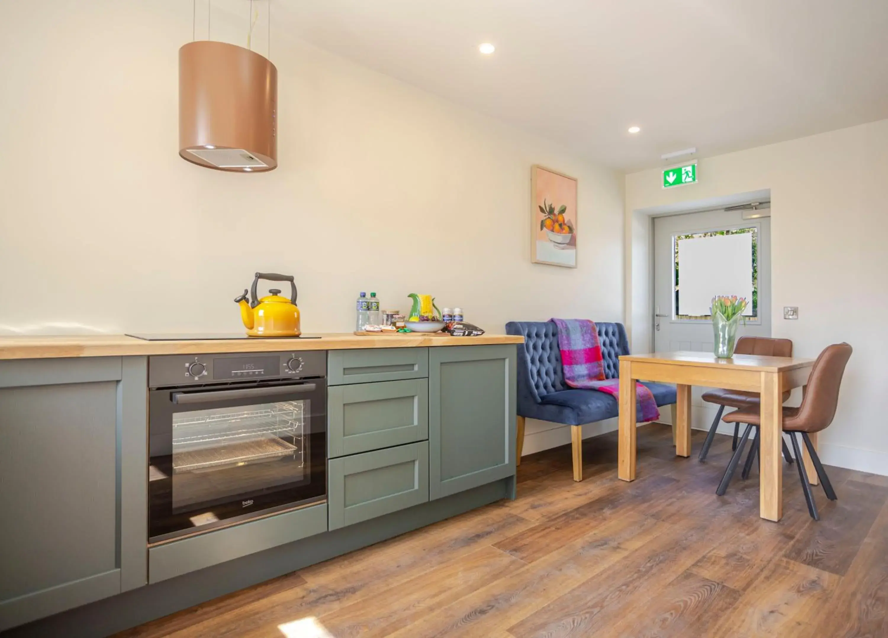 Two-Bedroom Townhouse in Castlestone Holiday Cottages & Townhouses Two-Bedroom Townhouse in Castlestone Holiday Cottages & Townhouses