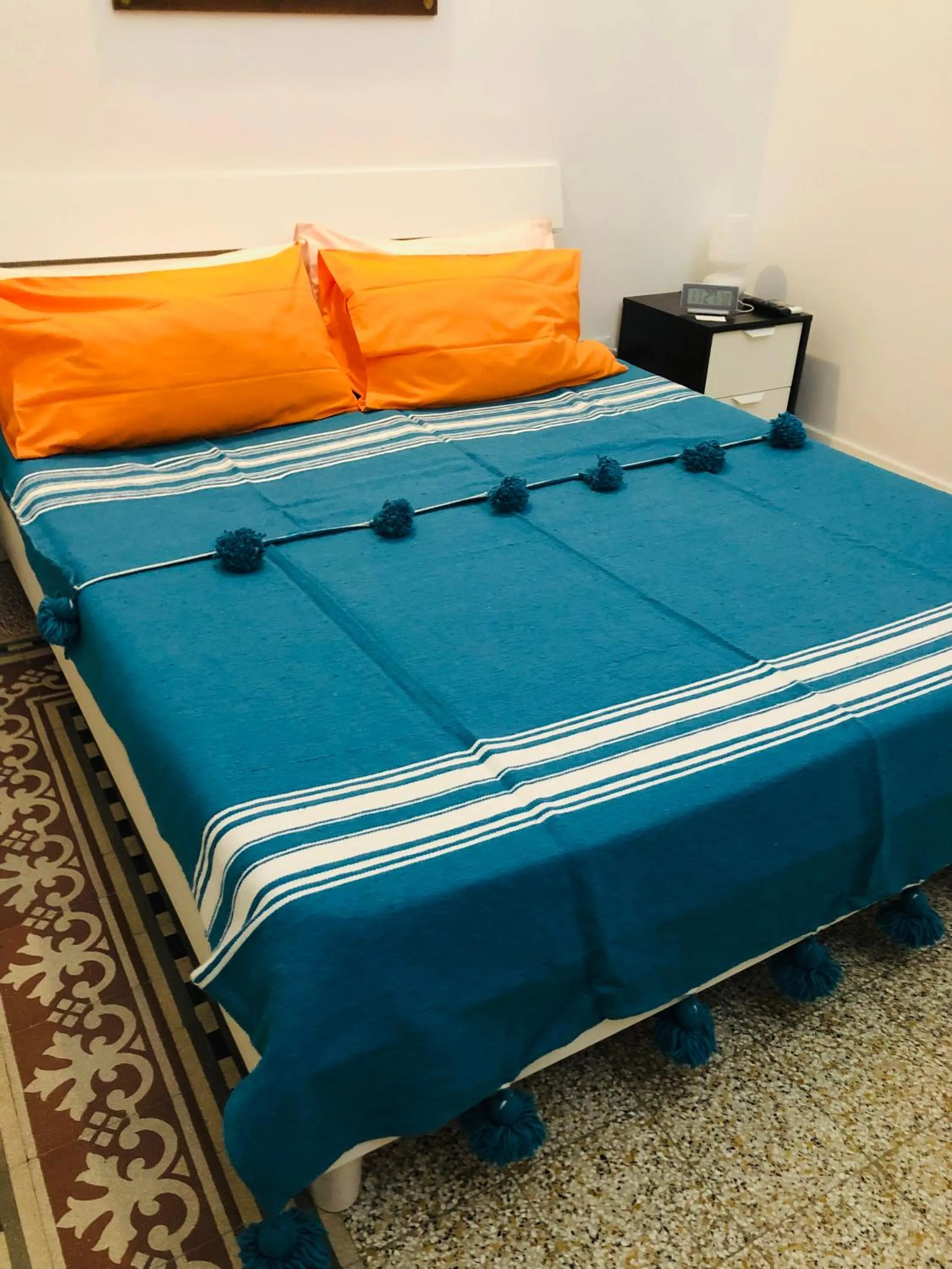 Photo of the whole room, Bed in B&B Giulio Cesare 24