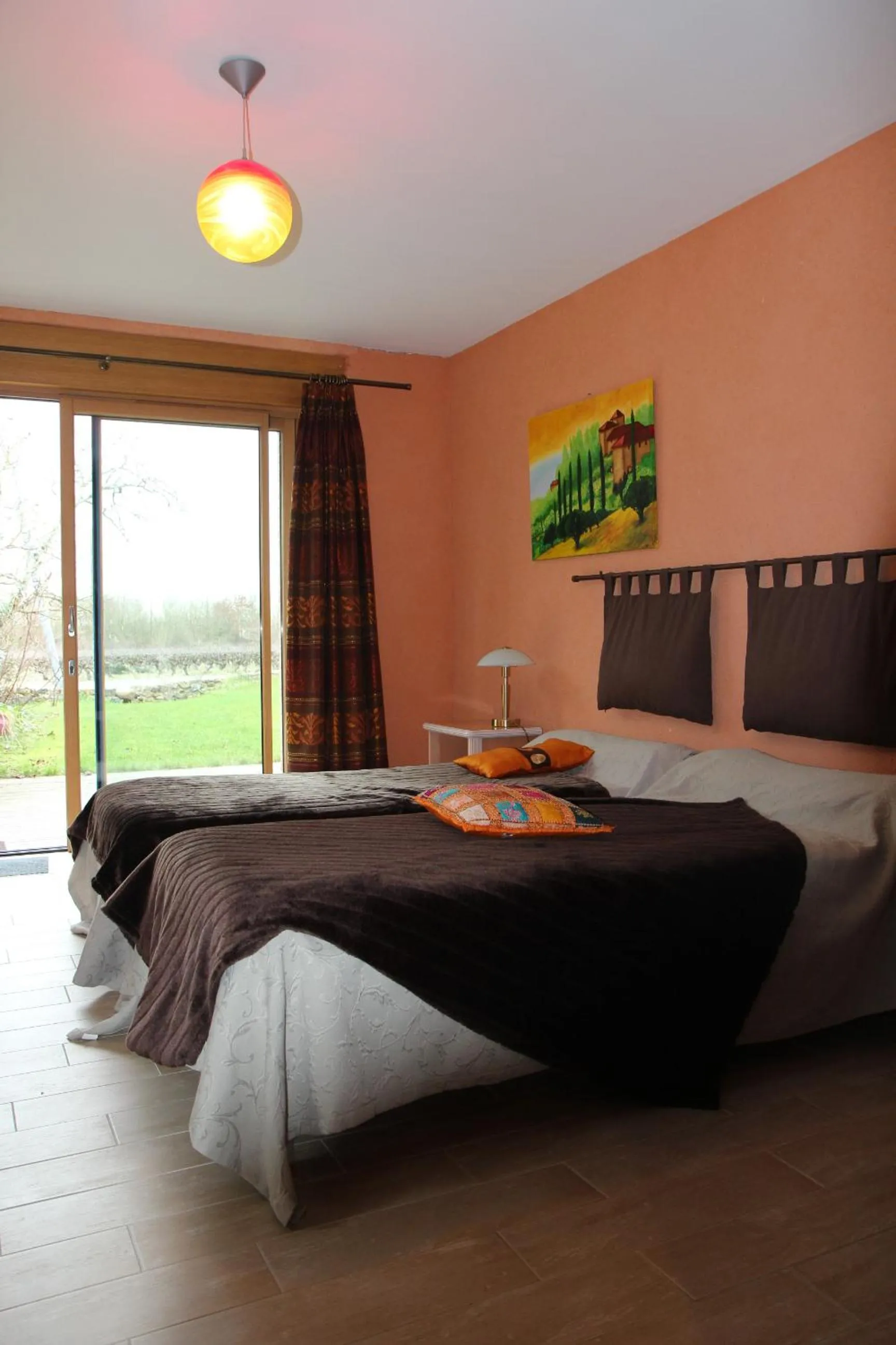 Photo of the whole room, Bed in La Maison Des Landes