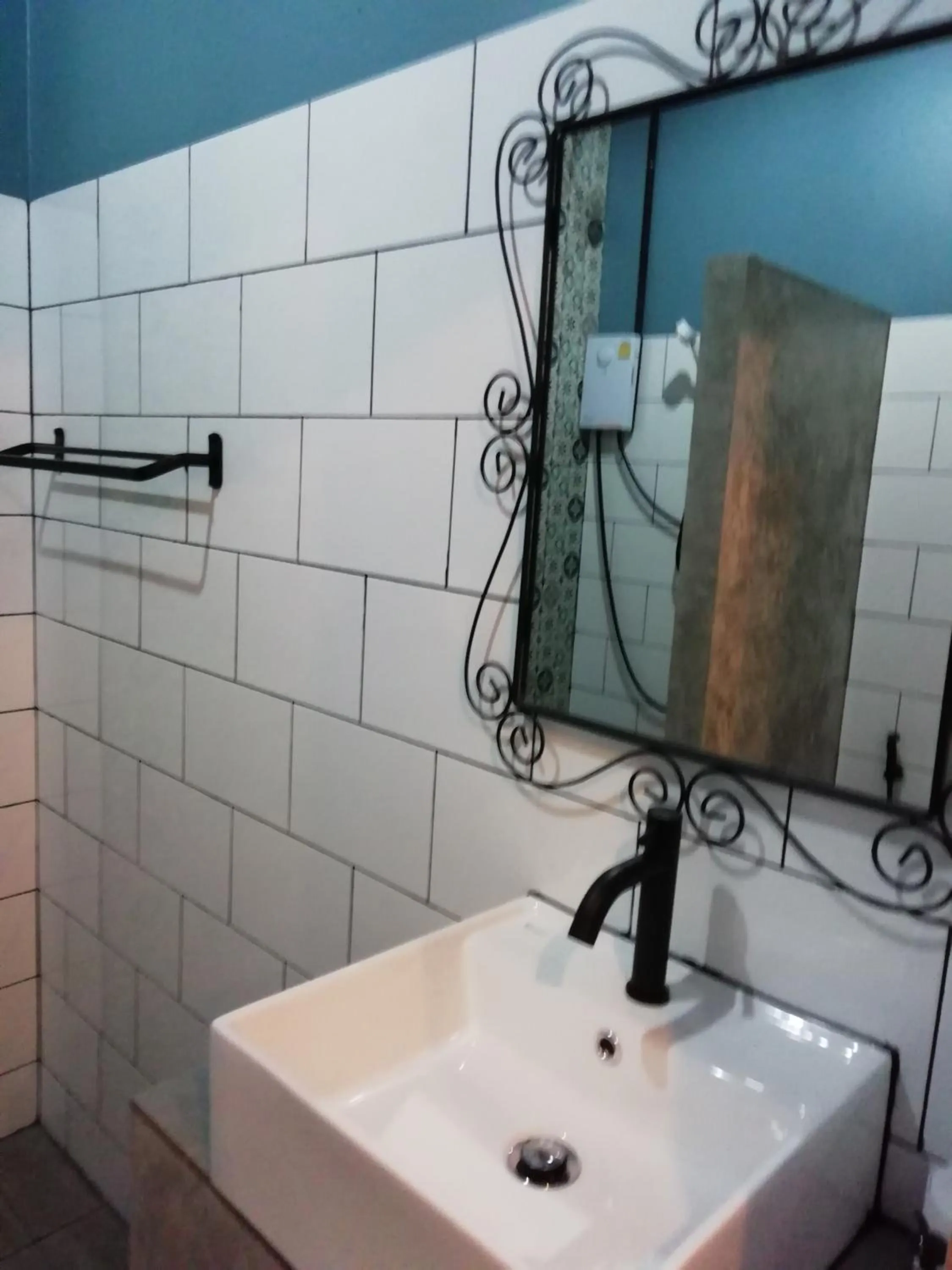 Shower in Baan Minnie