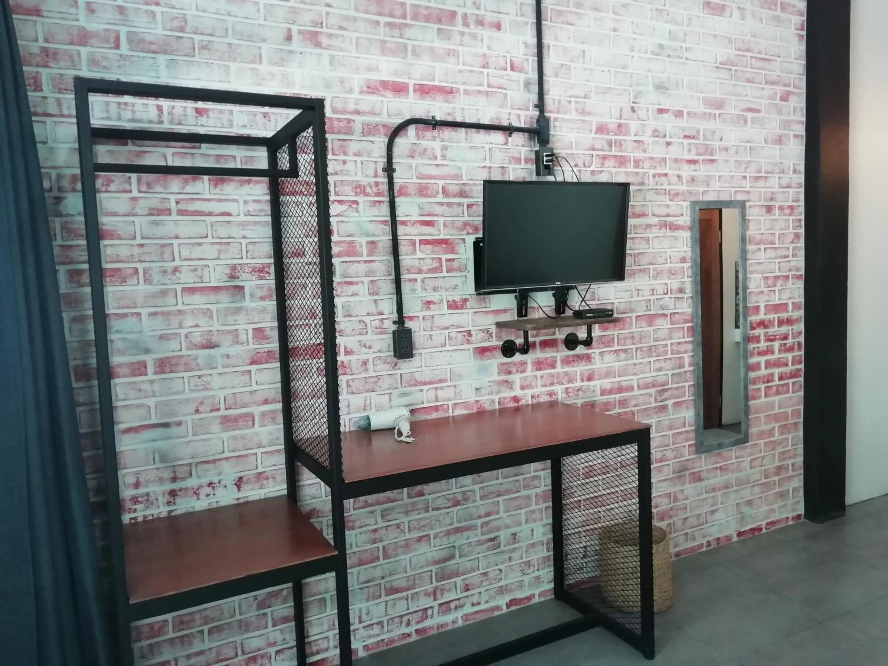 TV and multimedia in Baan Minnie