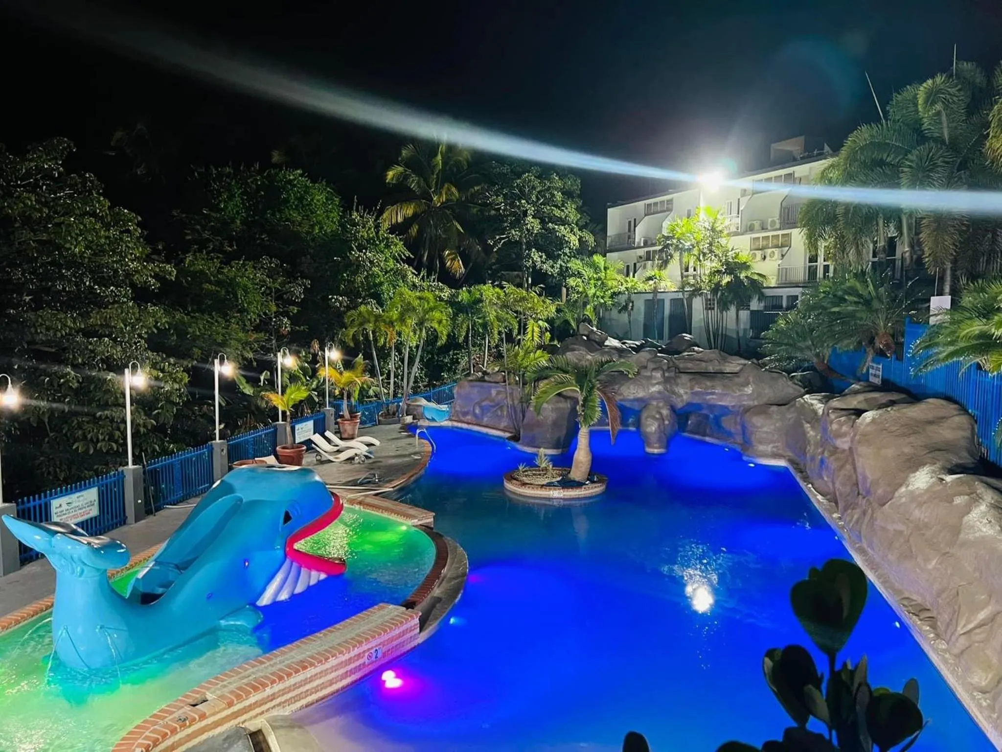 Night in Hotel Vista Azul