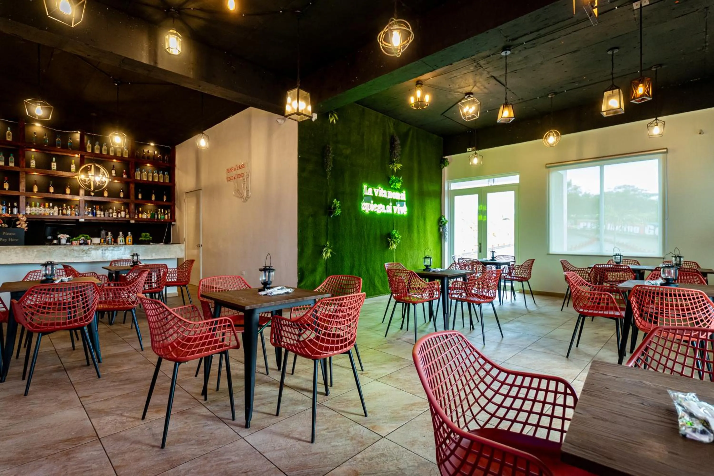 Restaurant/places to eat in Hotel Vista Azul