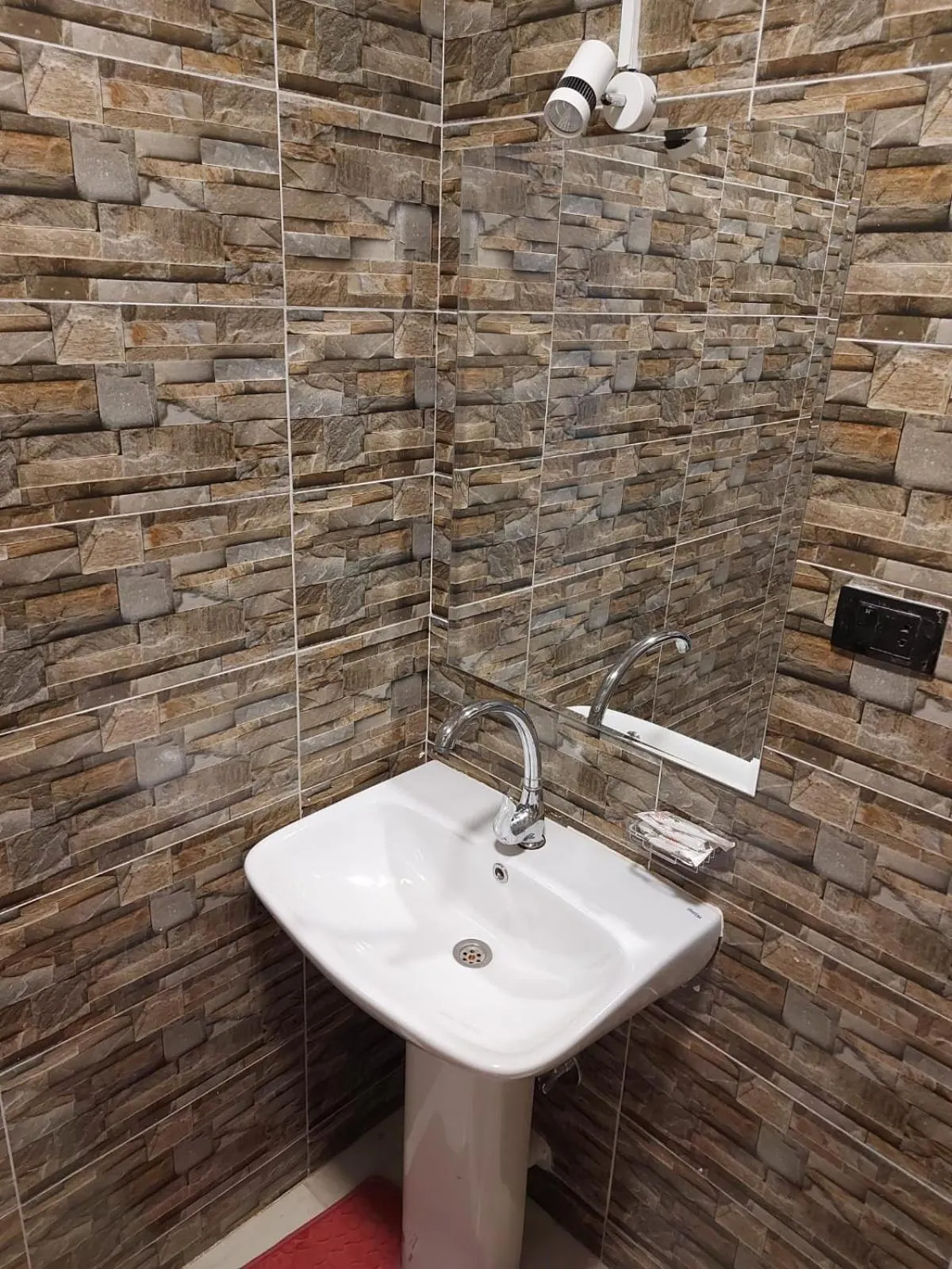 Bathroom in Good Season Hotel