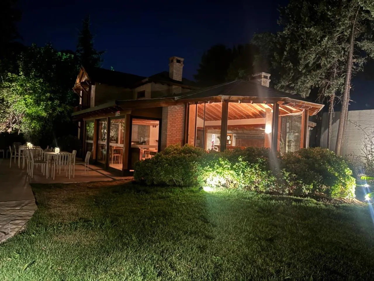 Property building in Casa Haydee