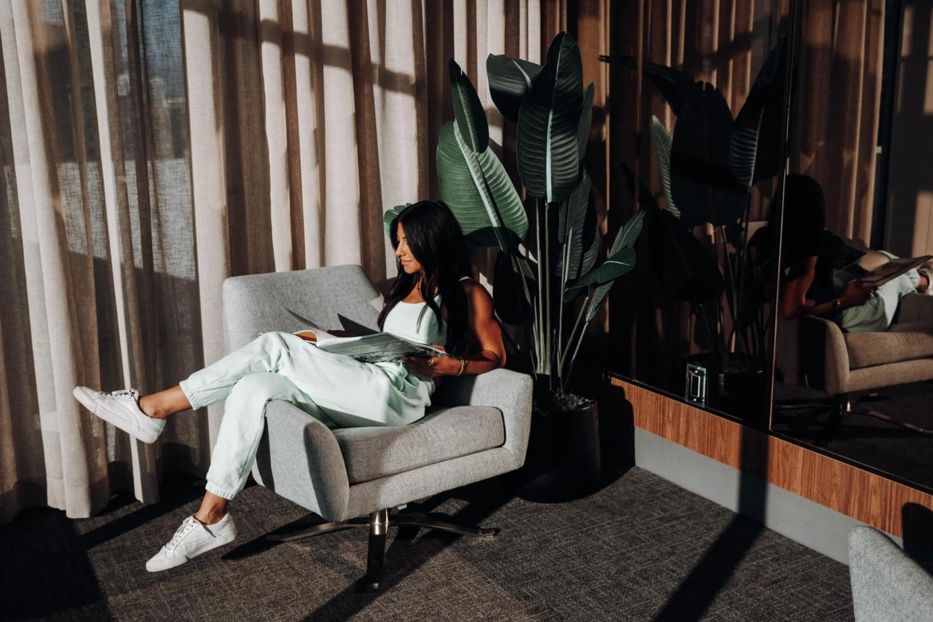 Communal lounge/ TV room in Level Los Angeles - Downtown South Olive