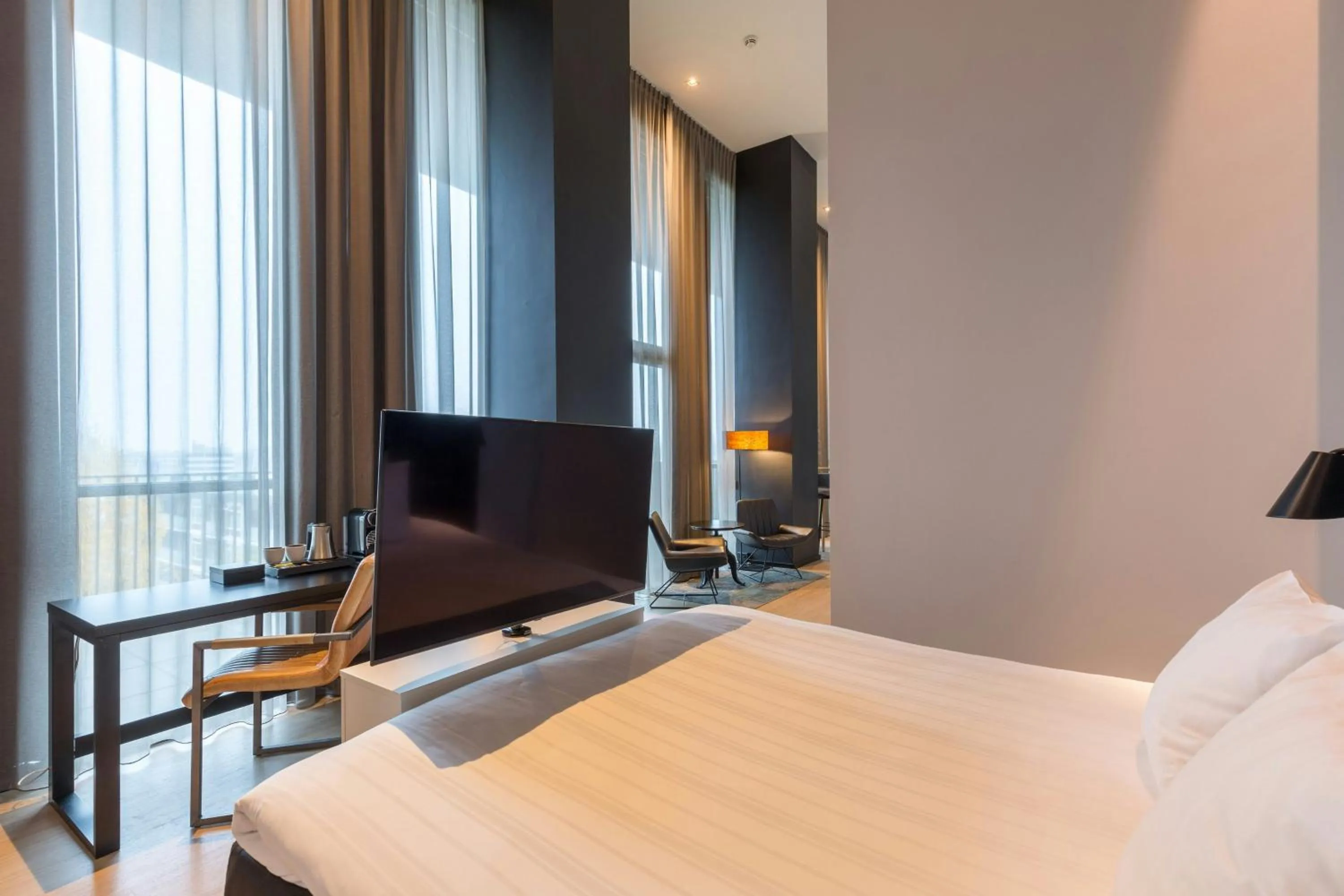 Photo of the whole room, Bed in Leonardo Hotel Groningen Stadspark