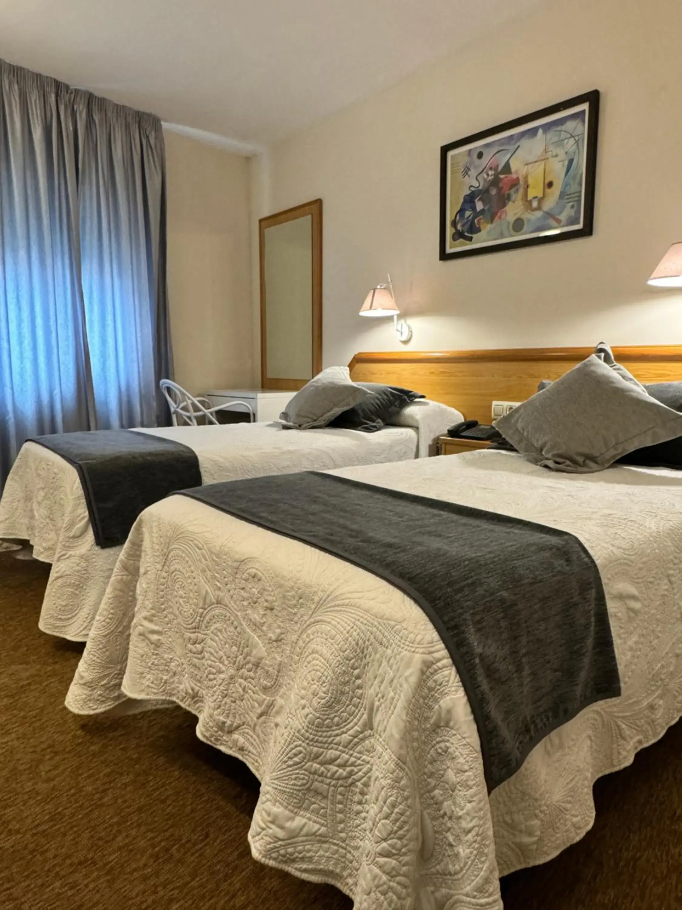 Bed in Nest Style Santiago Bed in Nest Style Santiago