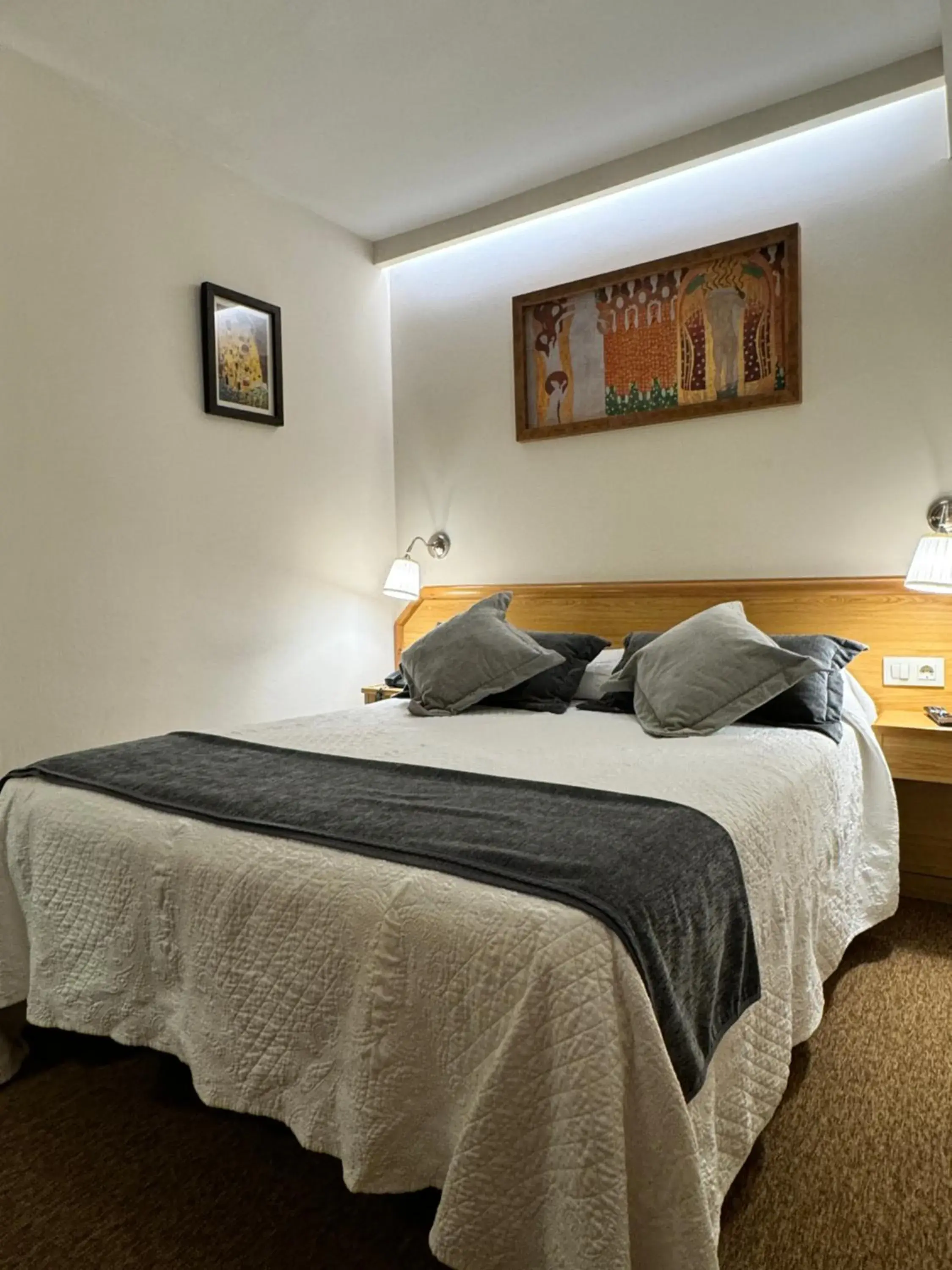 Bed in Nest Style Santiago Bed in Nest Style Santiago