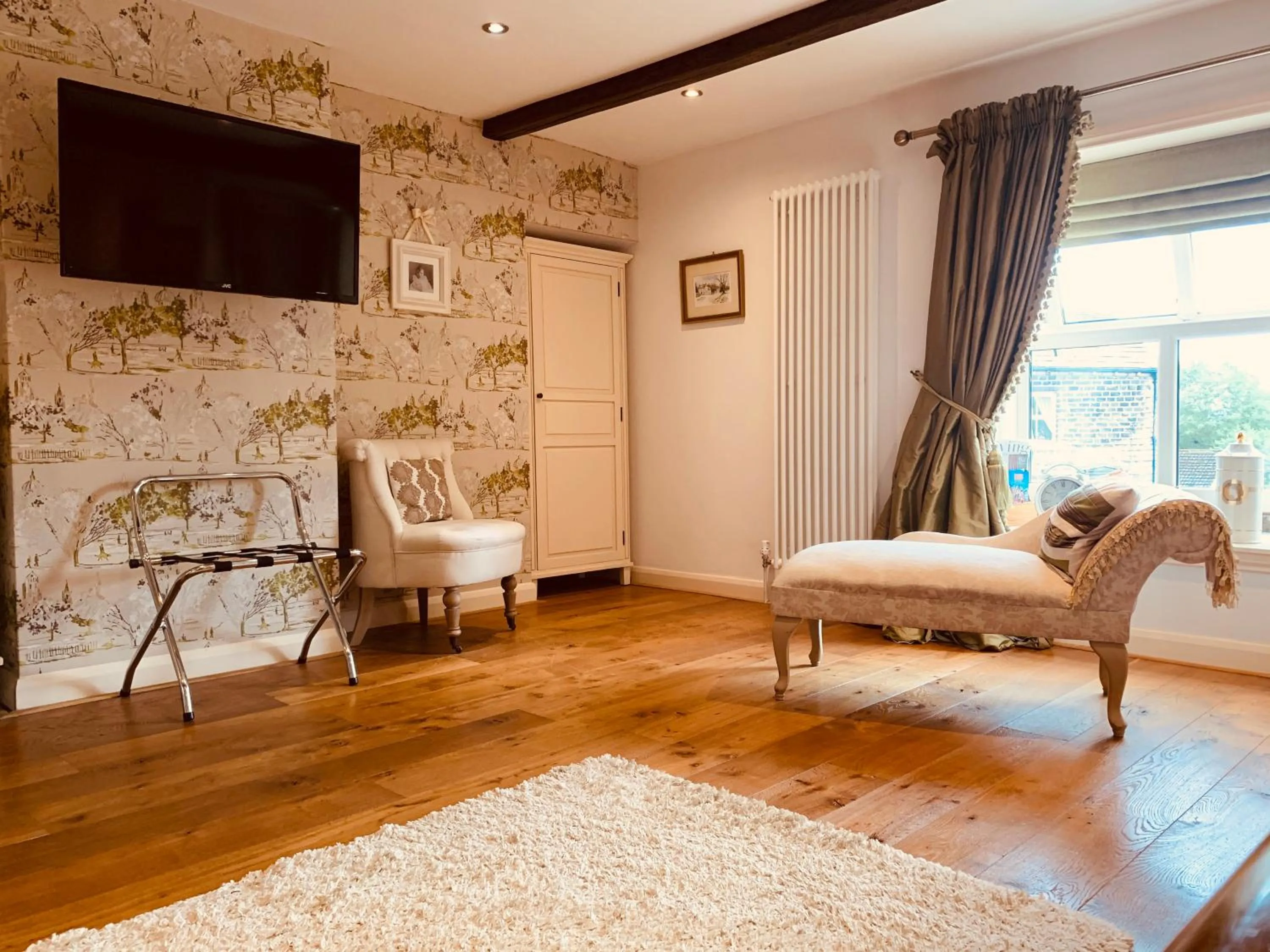 Bed in Busfeild Arms