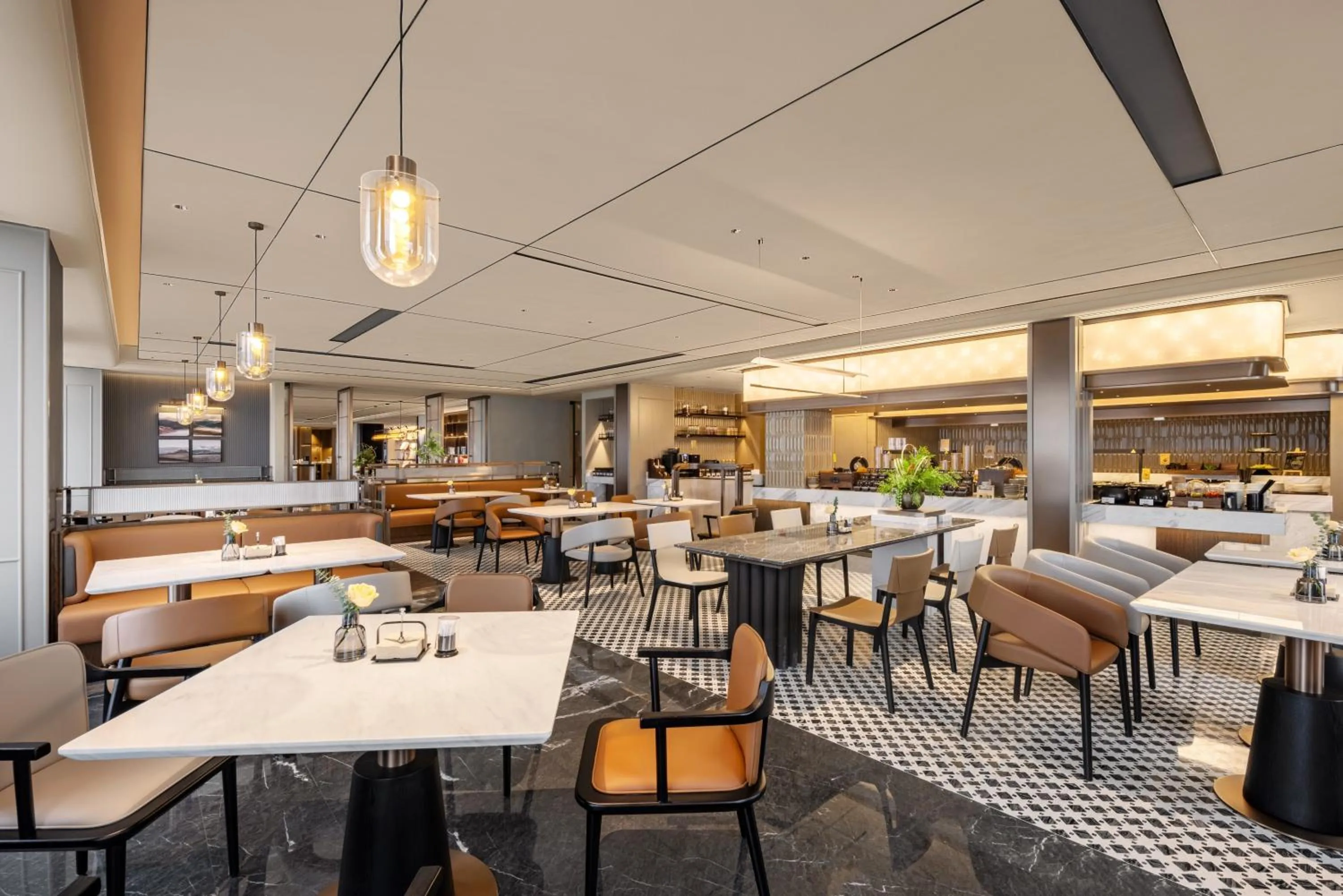 Restaurant/places to eat in Atour Hotel Wuhan Yellow Crane Tower Shouyi Plaza