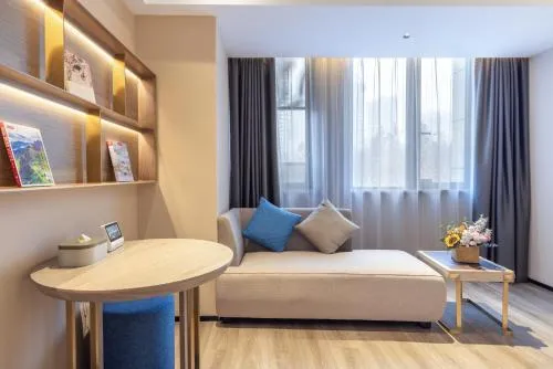 Atour X Hotel Wuhan Railway Station West Square