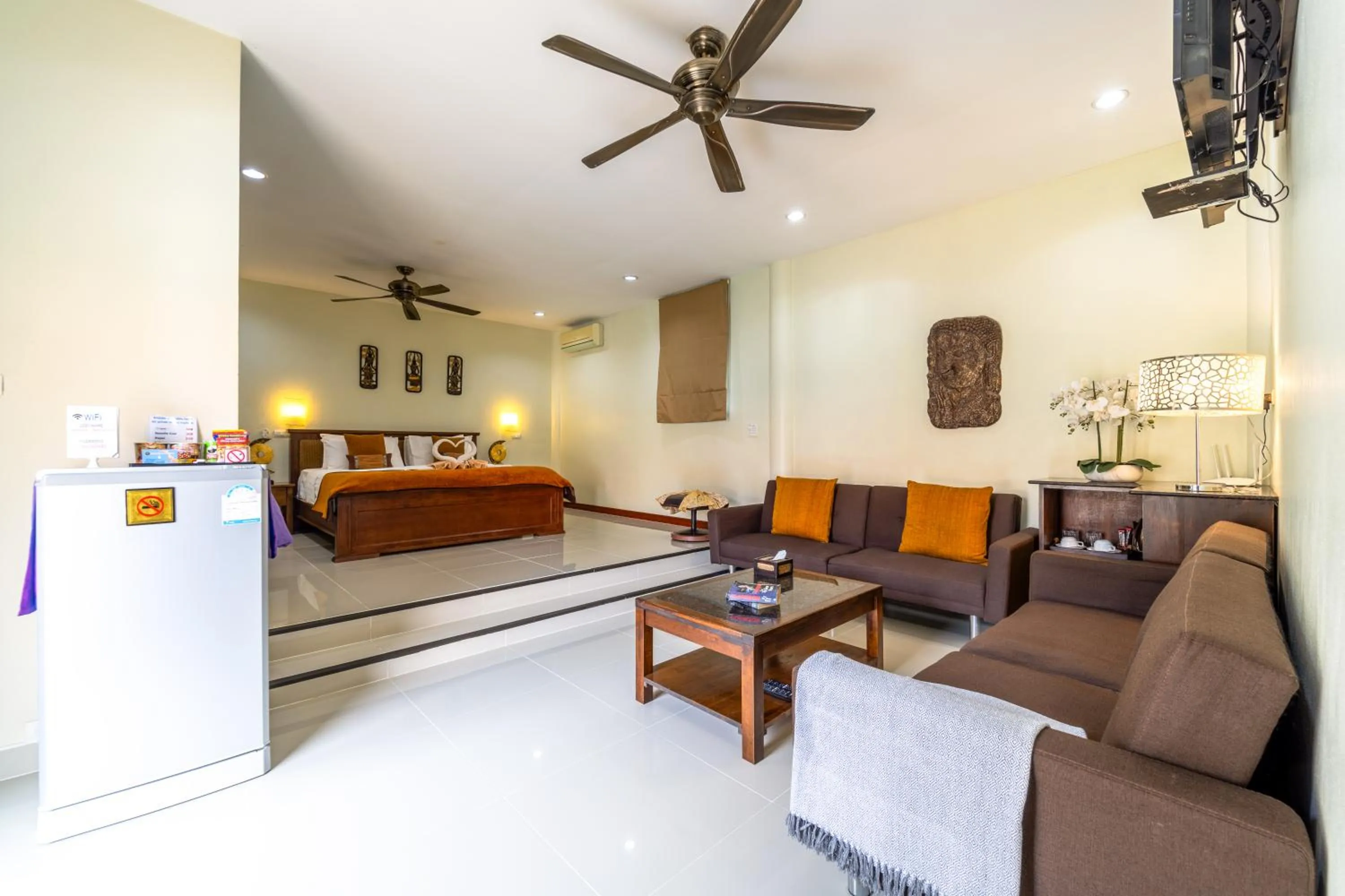 Photo of the whole room in Siam Court Hotel and Resort