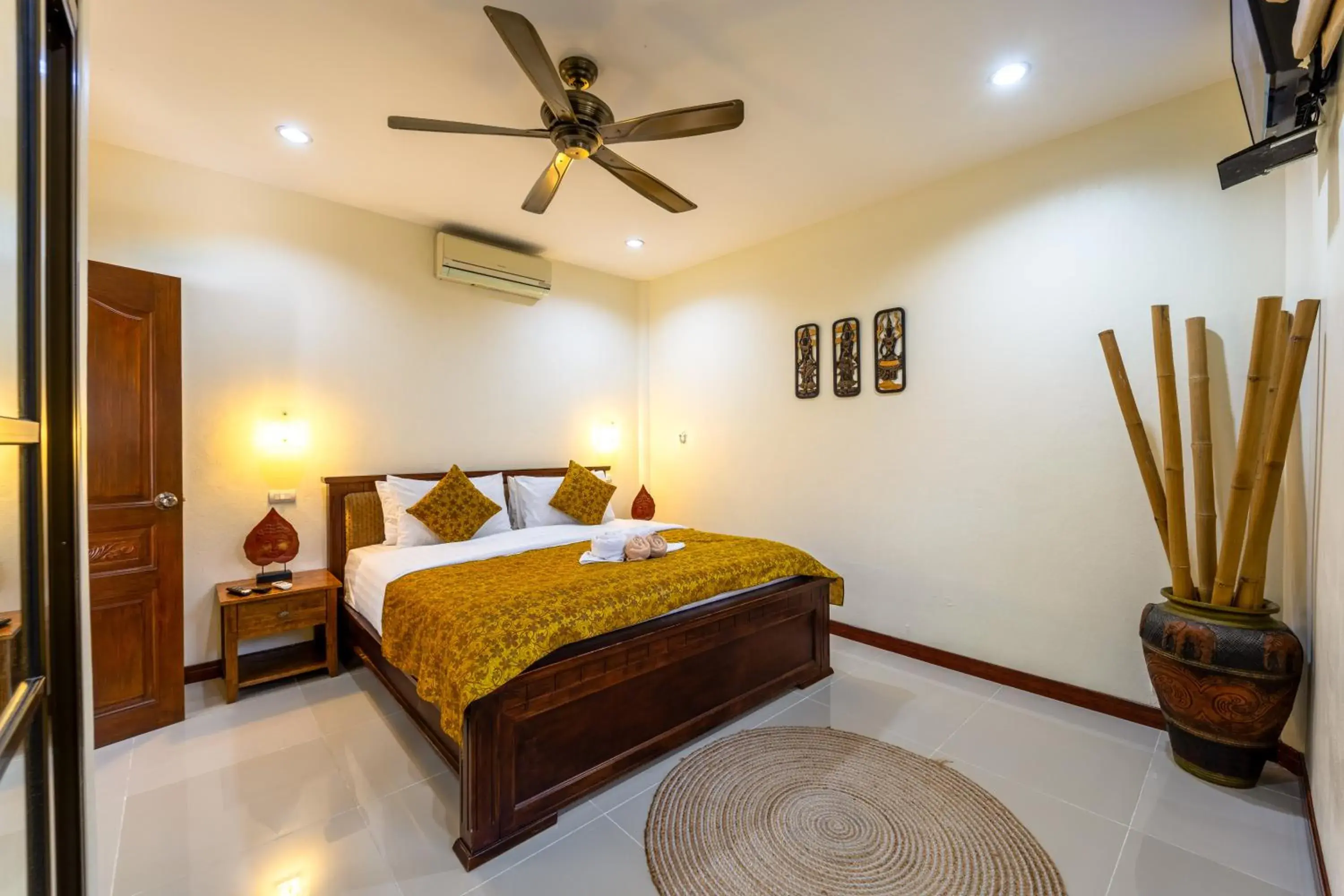 Superior Villa in Siam Court Hotel and Resort Superior Villa in Siam Court Hotel and Resort