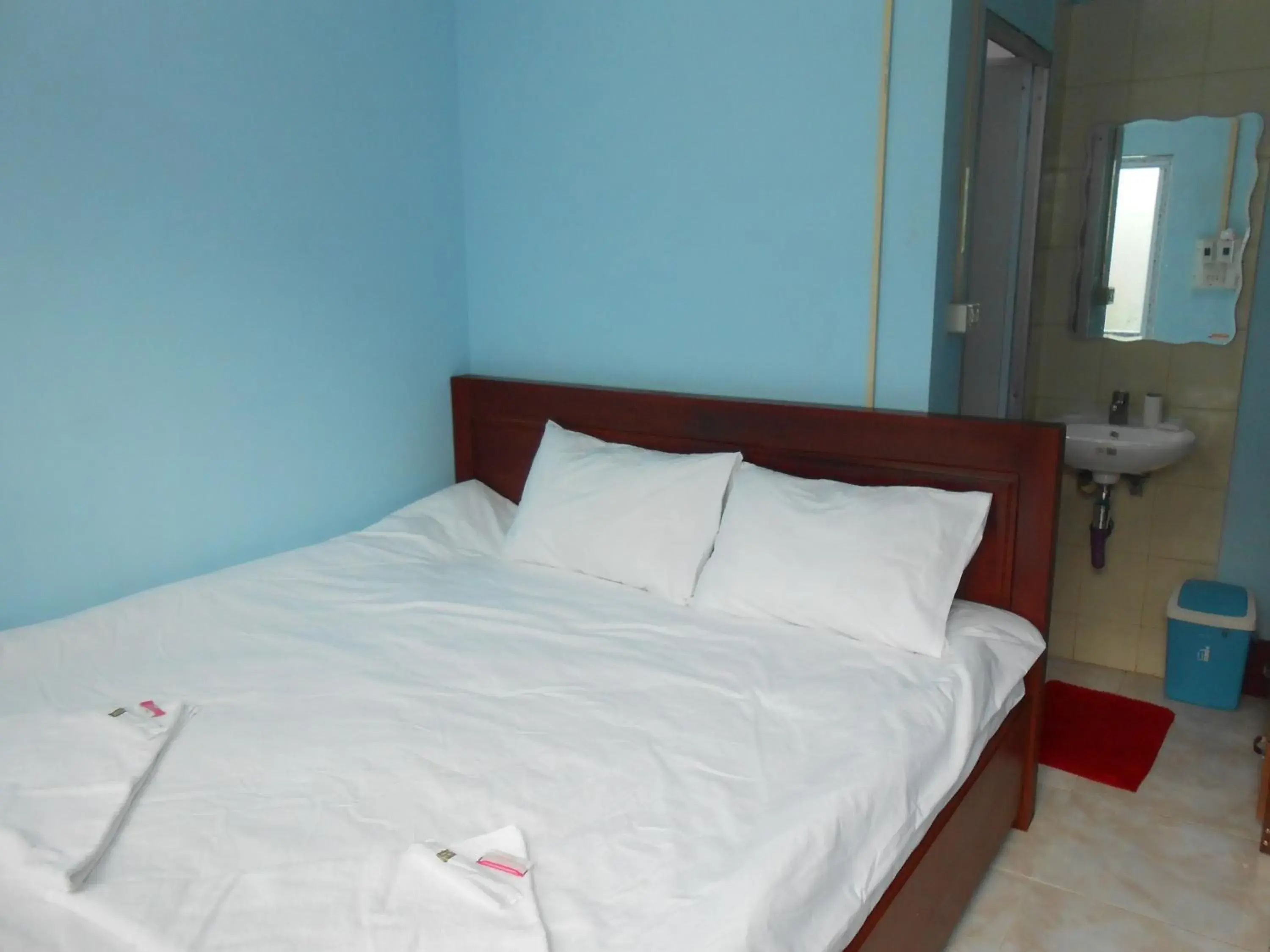 Bed in Lucky Backpacker Hostel Bed in Lucky Backpacker Hostel