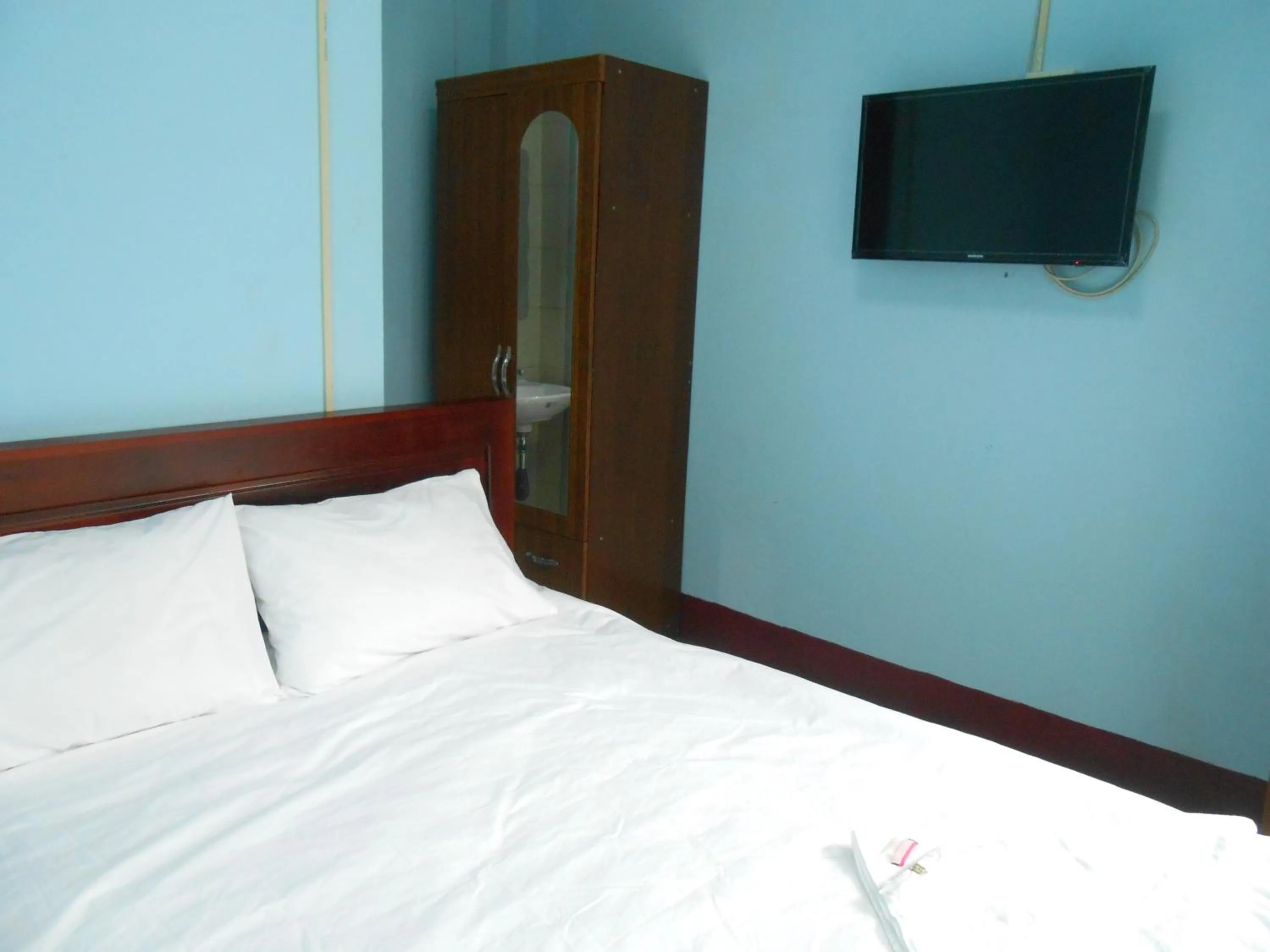 Bed in Lucky Backpacker Hostel