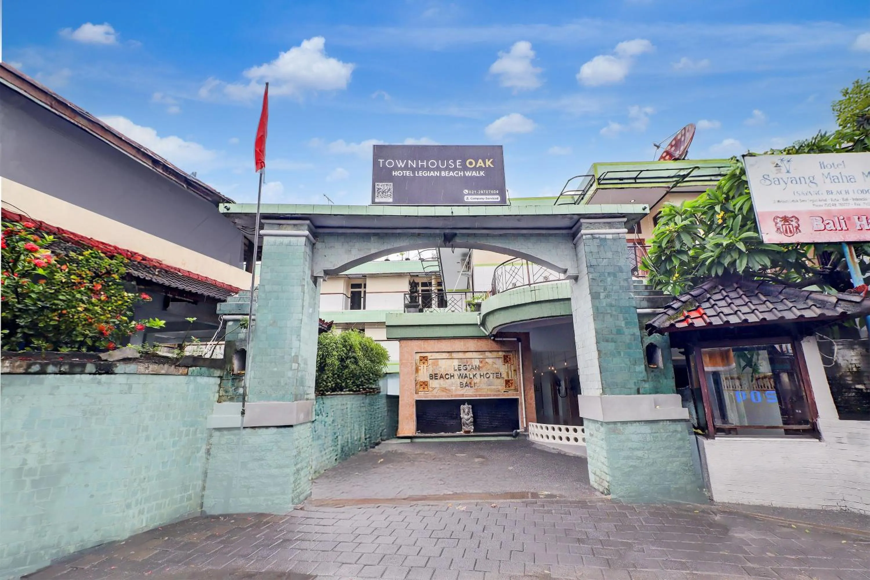 Property building in Townhouse Oak Legian Near Legian Beach Formerly Sayang Maha Merta