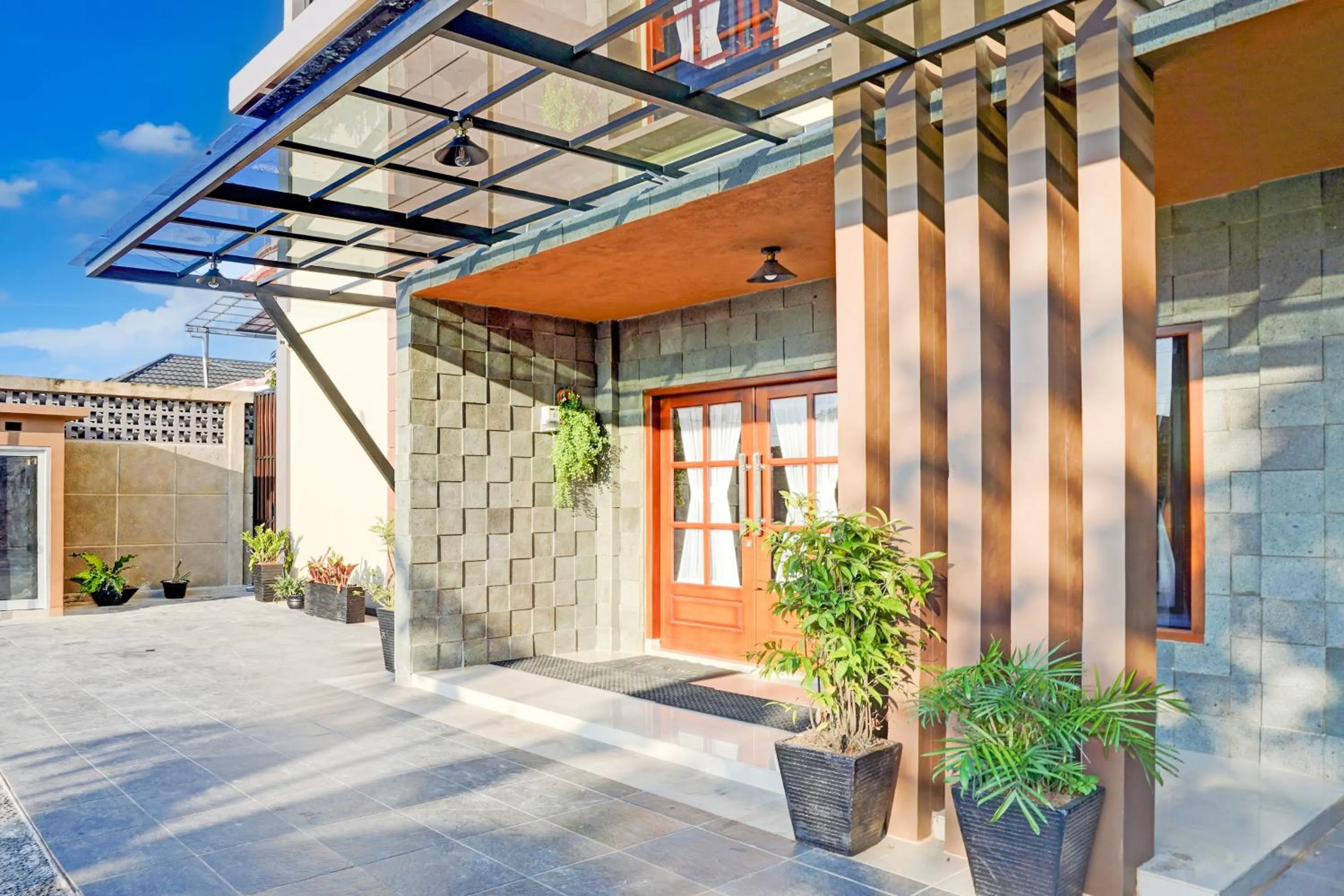 Facade/entrance in Collection O Padang City Center Near Transmart Padang Formerly De Orchids