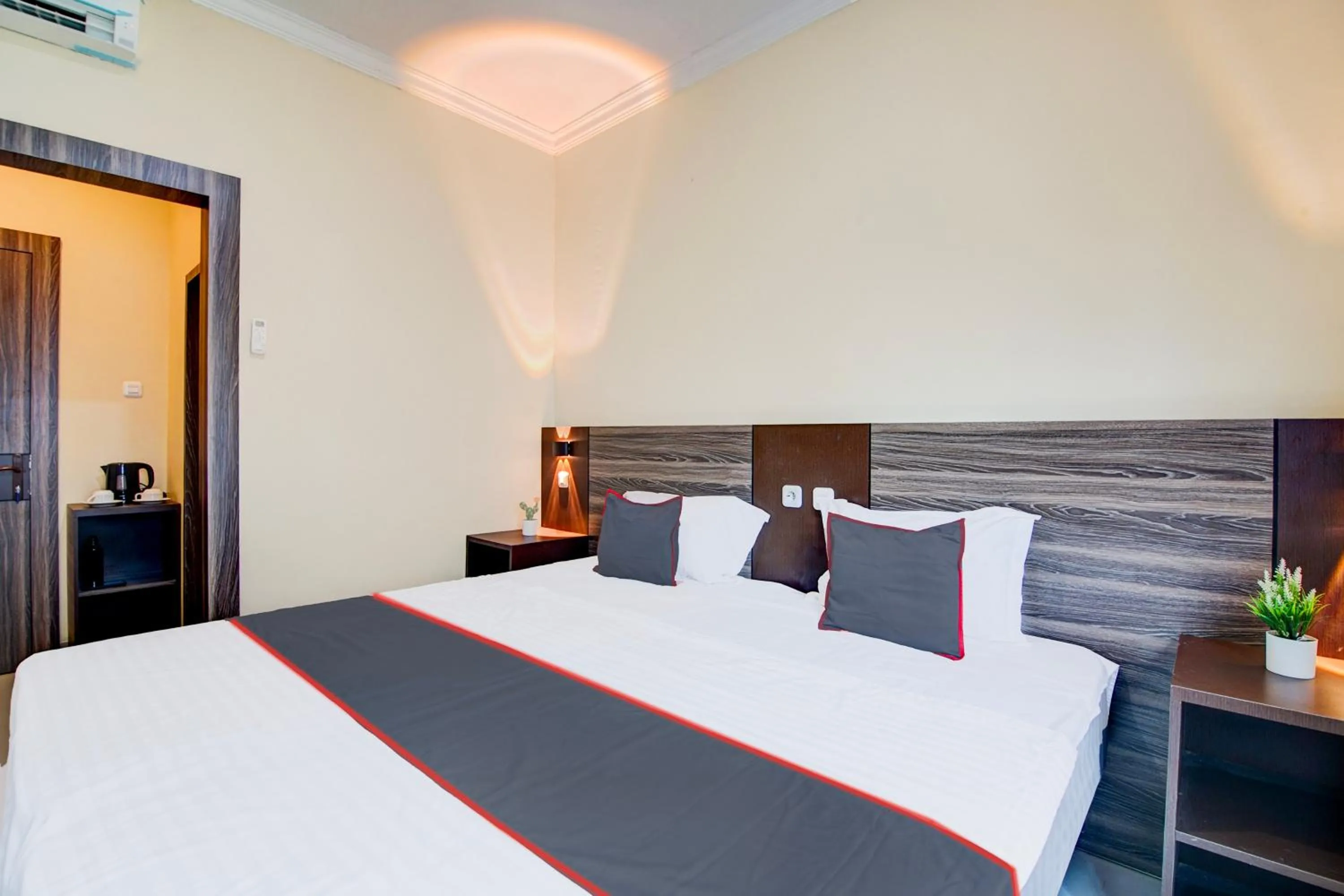 Bed in Collection O Pusat Kota Pekanbaru Near Rumah Sakit Prima Formerly King's Homestay