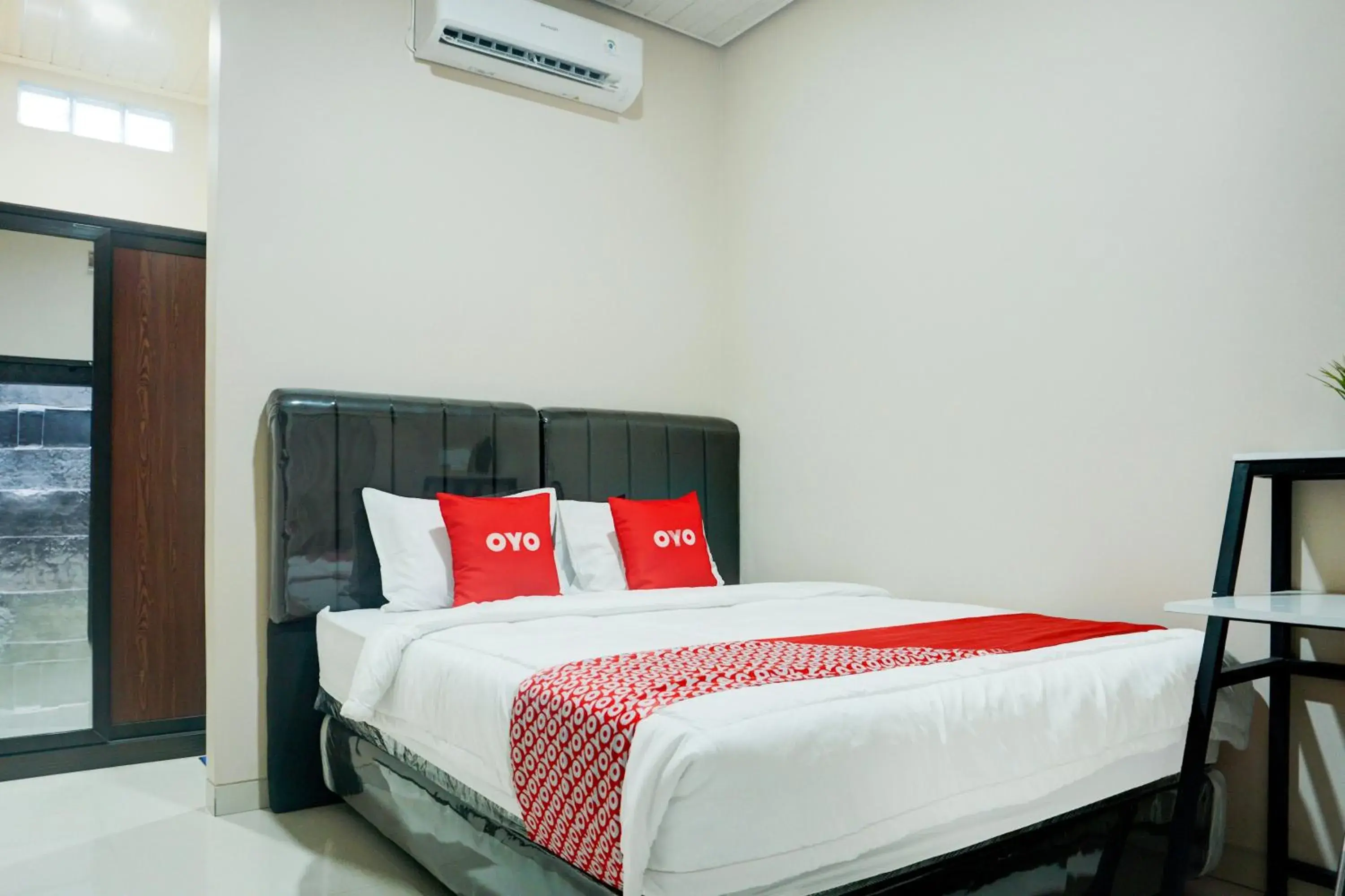 Hotel O Kedaton Near Rumah Sakit Advent Bandar Lampung Formerly Hotel Plain C Lake Hotel O Kedaton Near Rumah Sakit Advent Bandar Lampung Formerly Hotel Plain C Lake