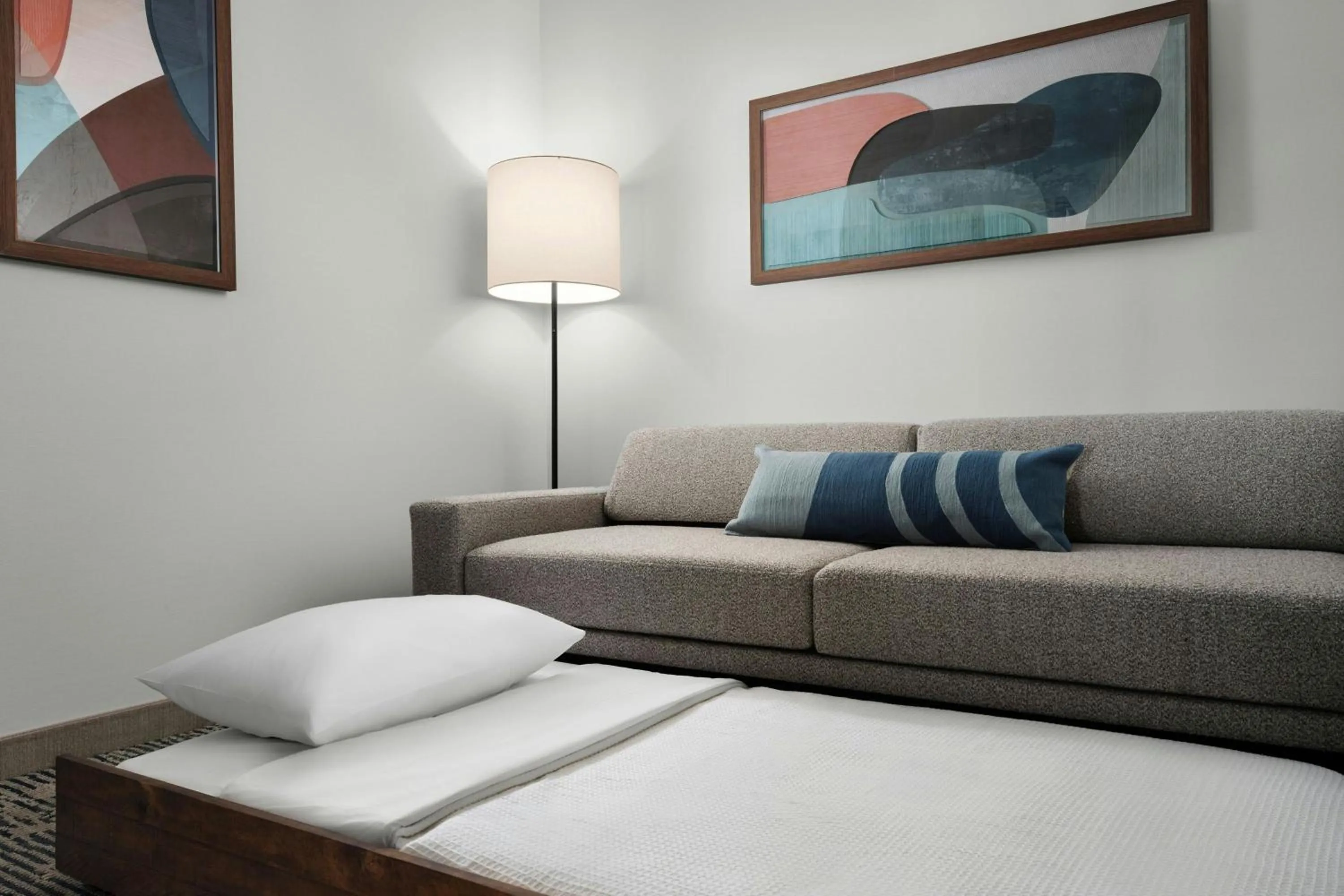 Photo of the whole room in SpringHill Suites by Marriot Troy Dayton