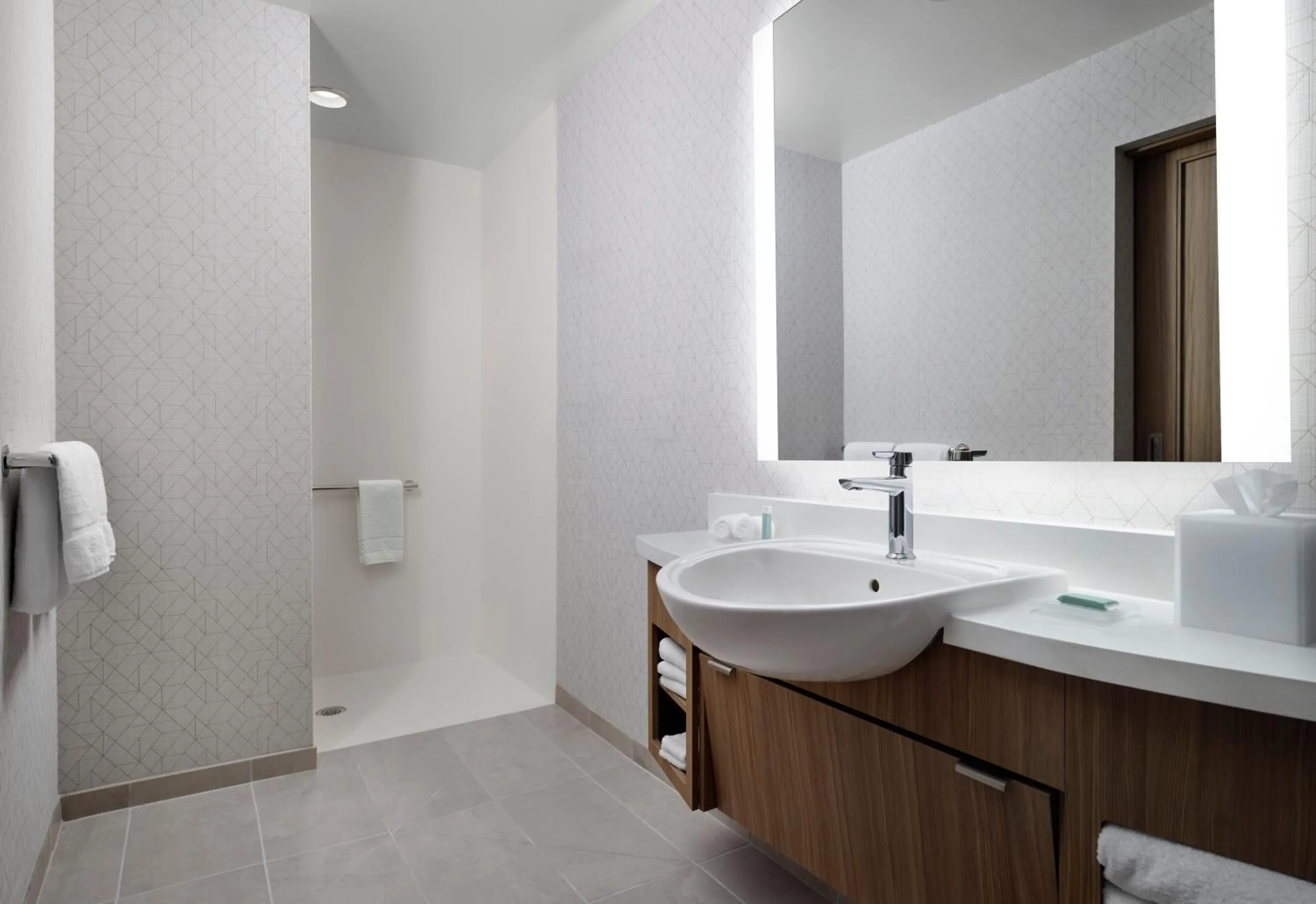 Bathroom in SpringHill Suites by Marriot Troy Dayton