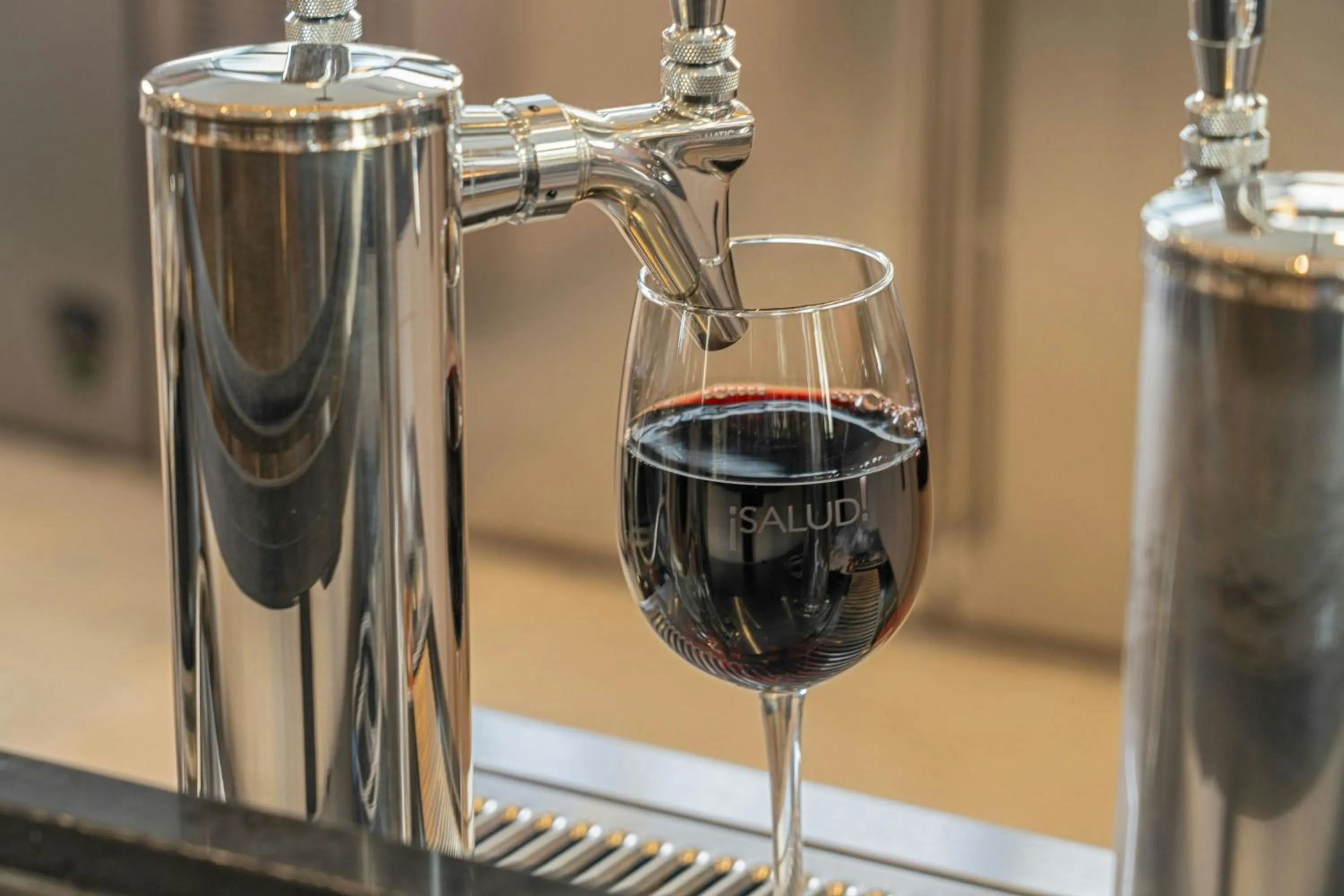 Restaurant/places to eat in AC Hotel by Marriott Wichita Downtown