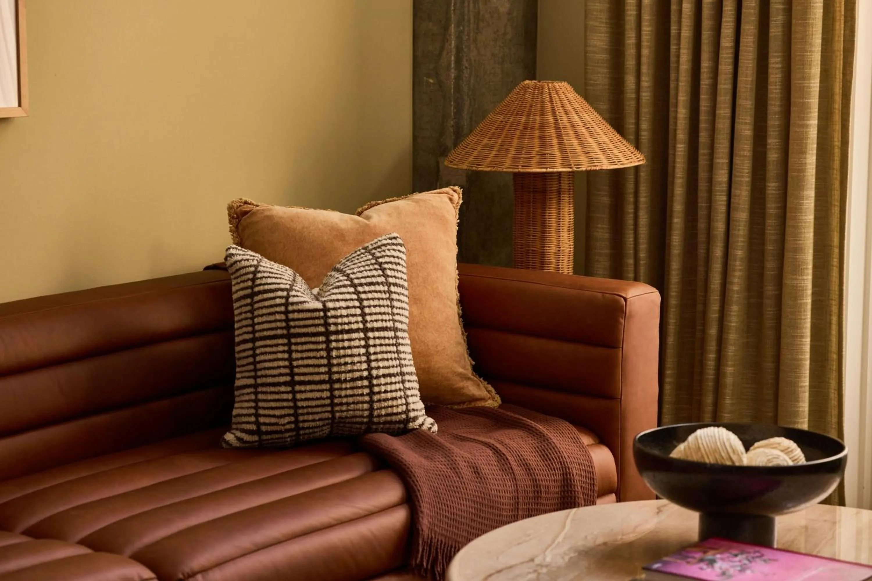 Living room in The Ann Savannah, Apartments by Marriott Bonvoy