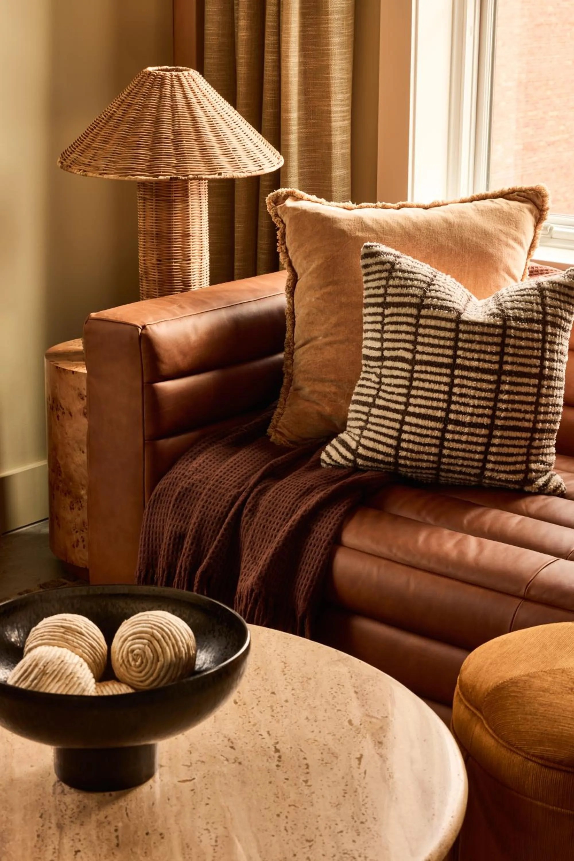 Living room in The Ann Savannah, Apartments by Marriott Bonvoy