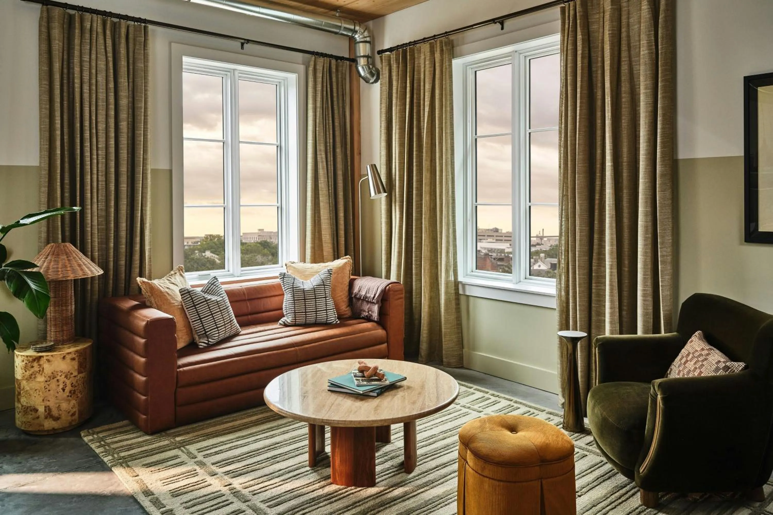 Living room in The Ann Savannah, Apartments by Marriott Bonvoy