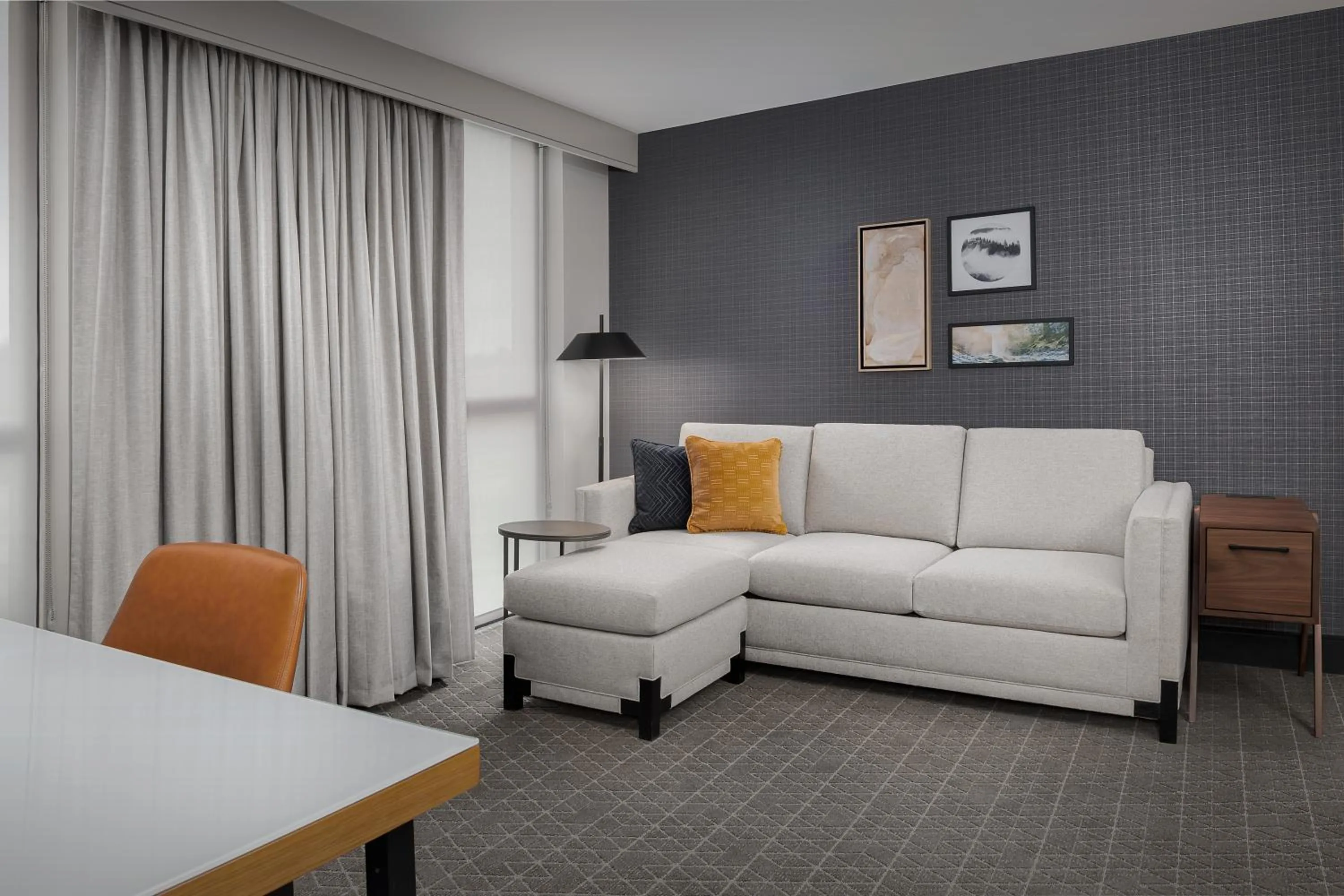 Living room in Residence Inn by Marriott Seattle Northgate Station