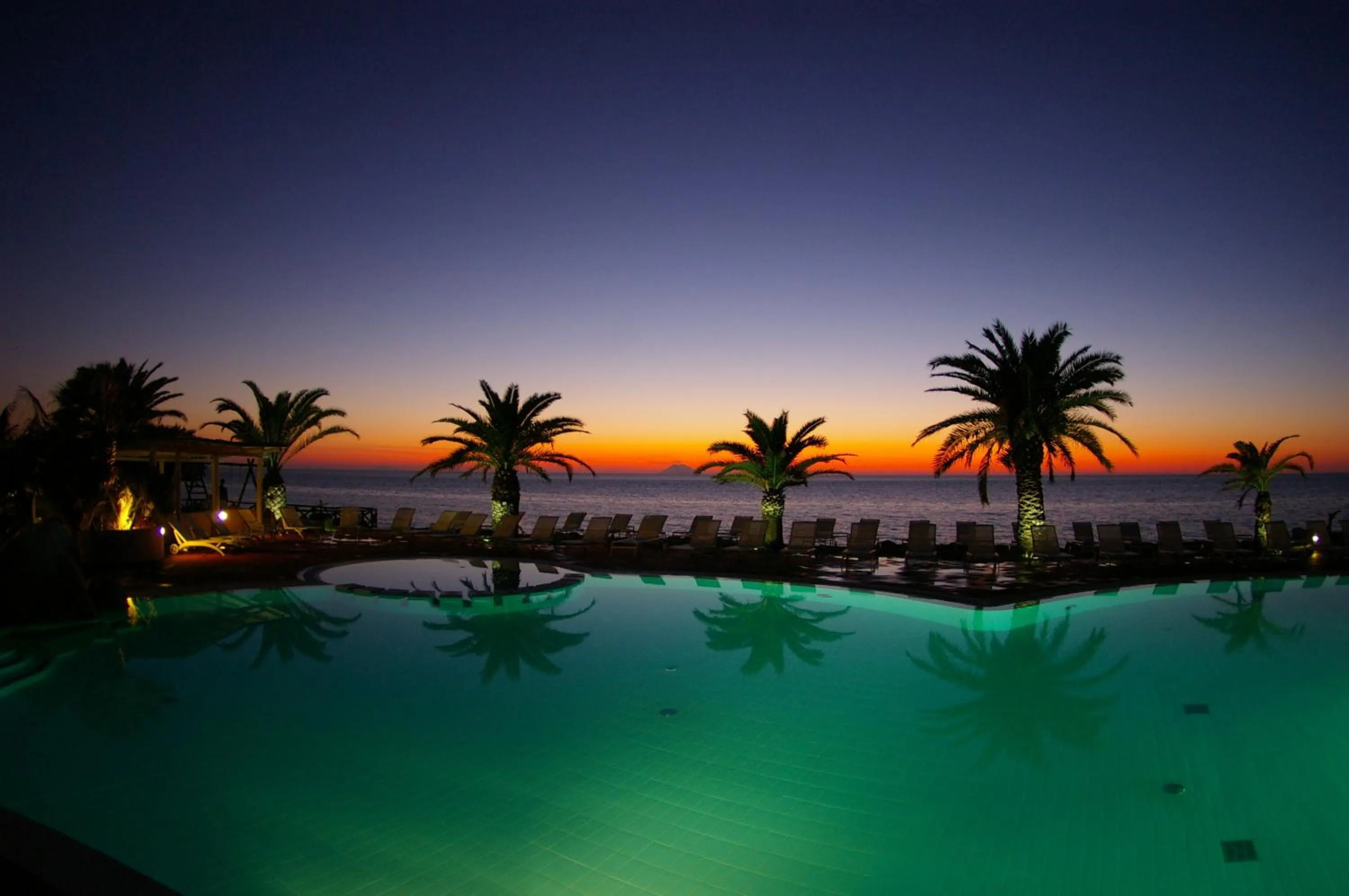 Swimming pool in Hotel Villaggio Cala Di Volpe