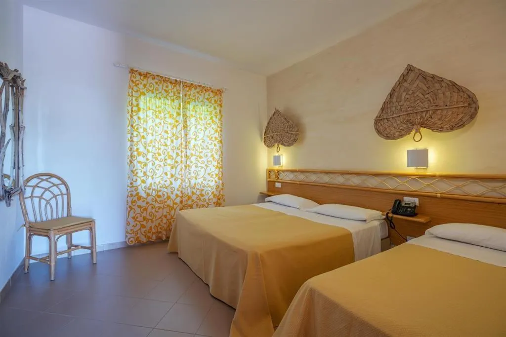 Bed in Hotel Villaggio Cala Di Volpe