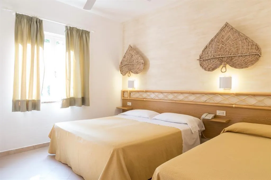 Bed in Hotel Villaggio Cala Di Volpe