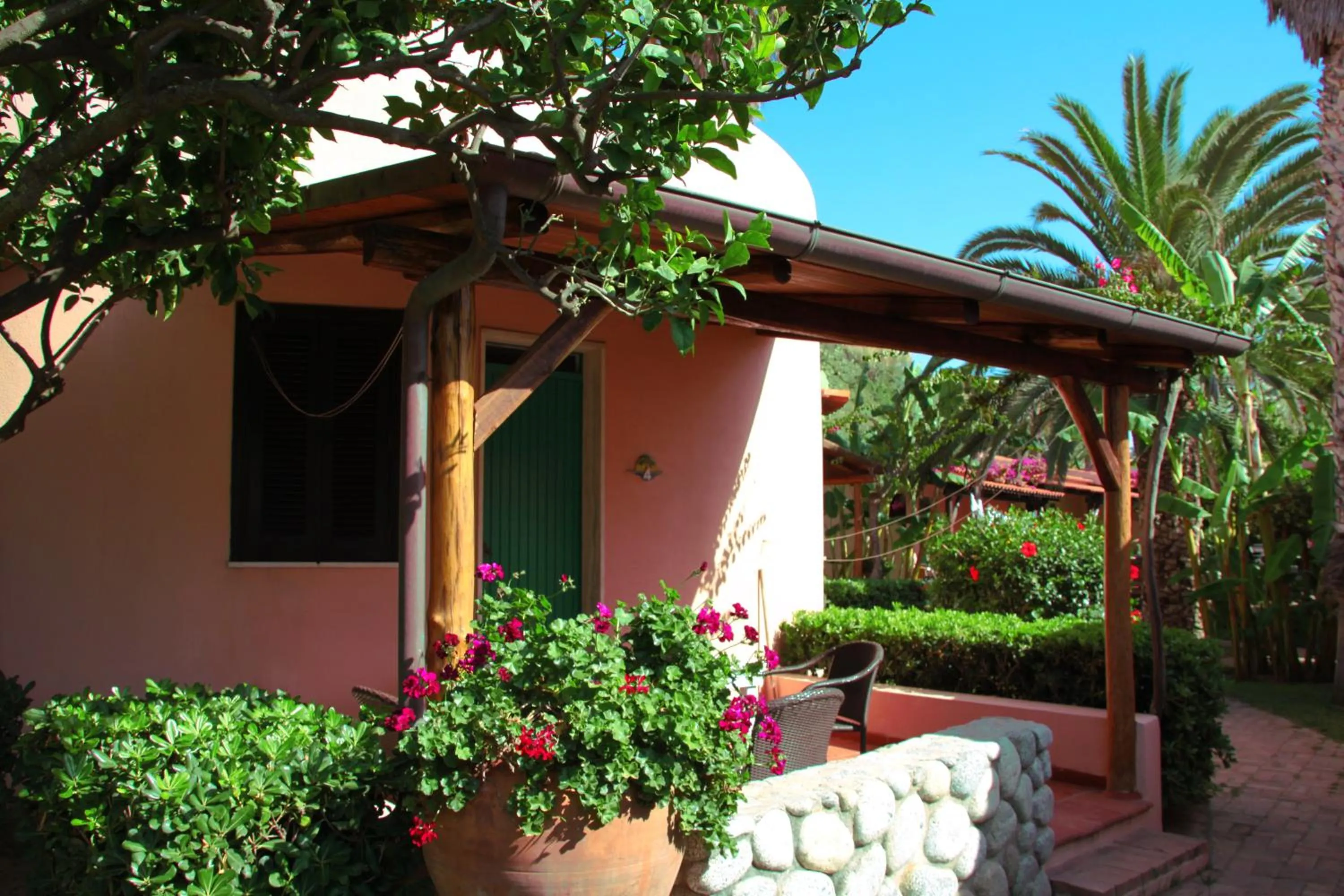 Property building in Hotel Villaggio Cala Di Volpe