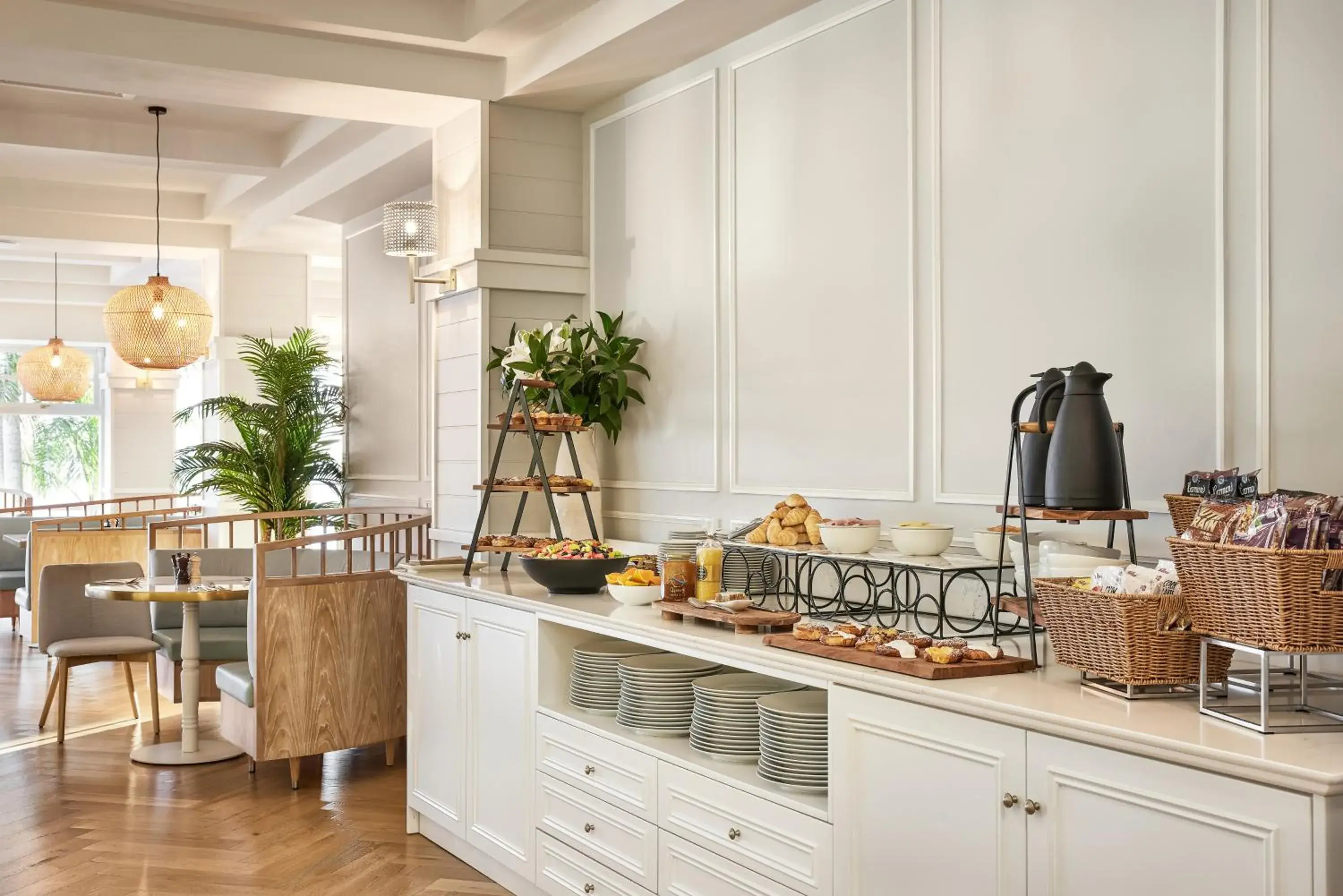 Restaurant/places to eat in The Beachcomber Hotel & Resort, an Ascend Collection Resort Restaurant/places to eat in The Beachcomber Hotel & Resort, an Ascend Collection Resort