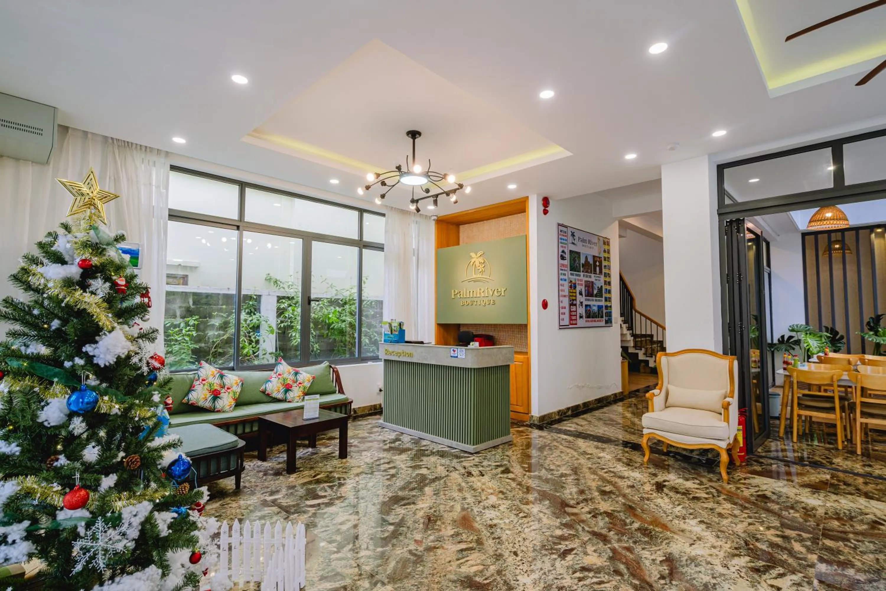 Living room in Palm Riverside Boutique