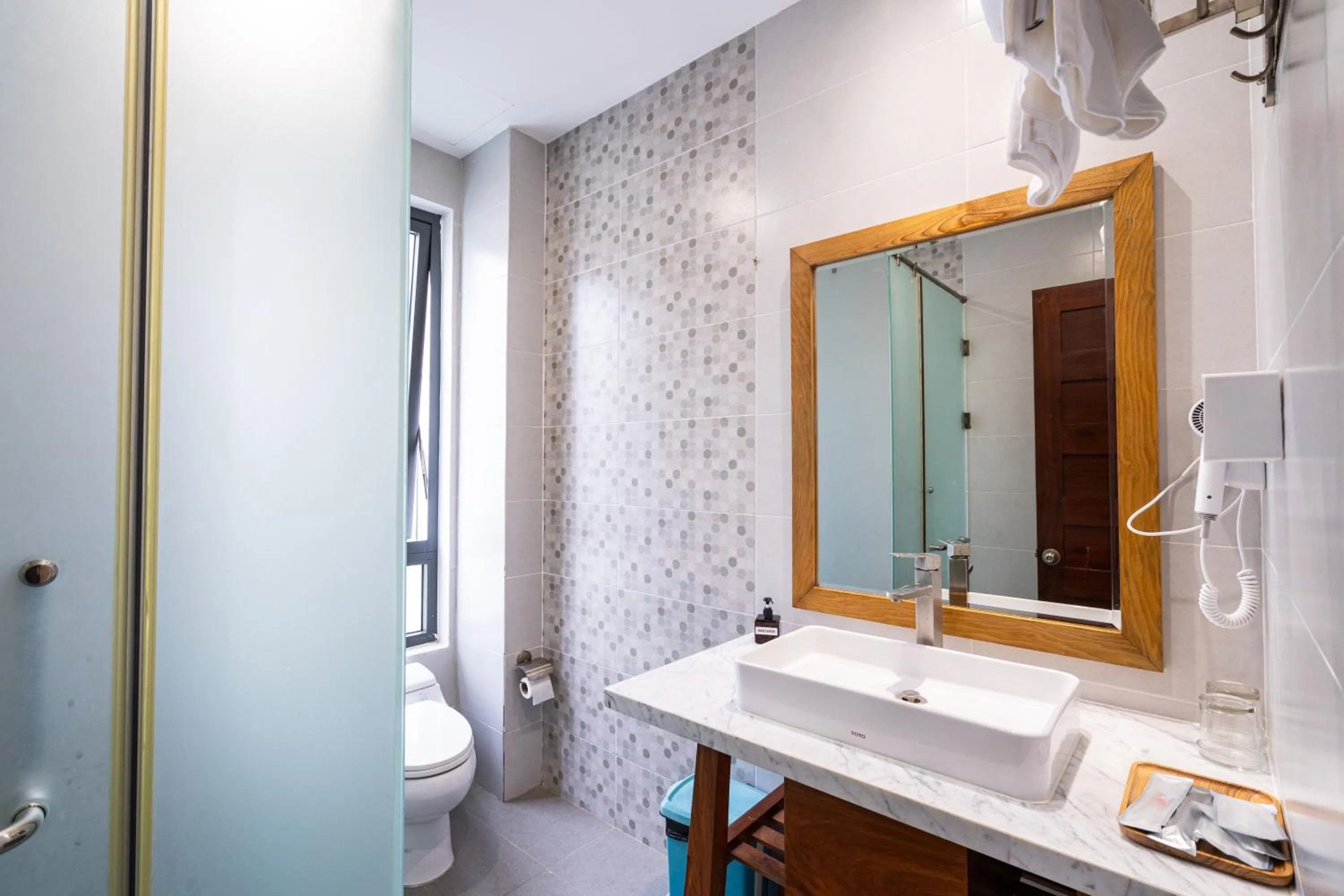 Shower in Palm Riverside Boutique