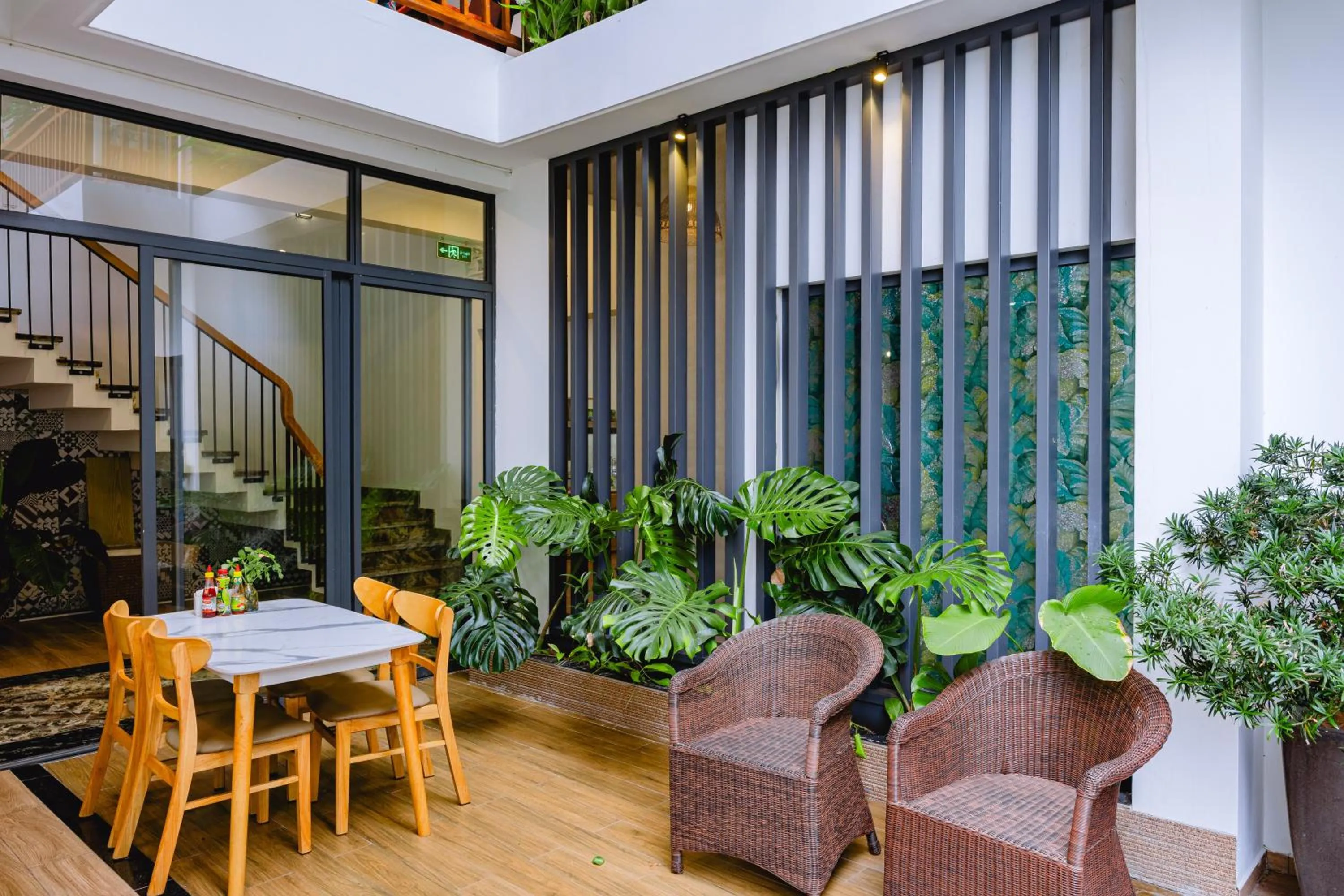 Patio in Palm Riverside Boutique