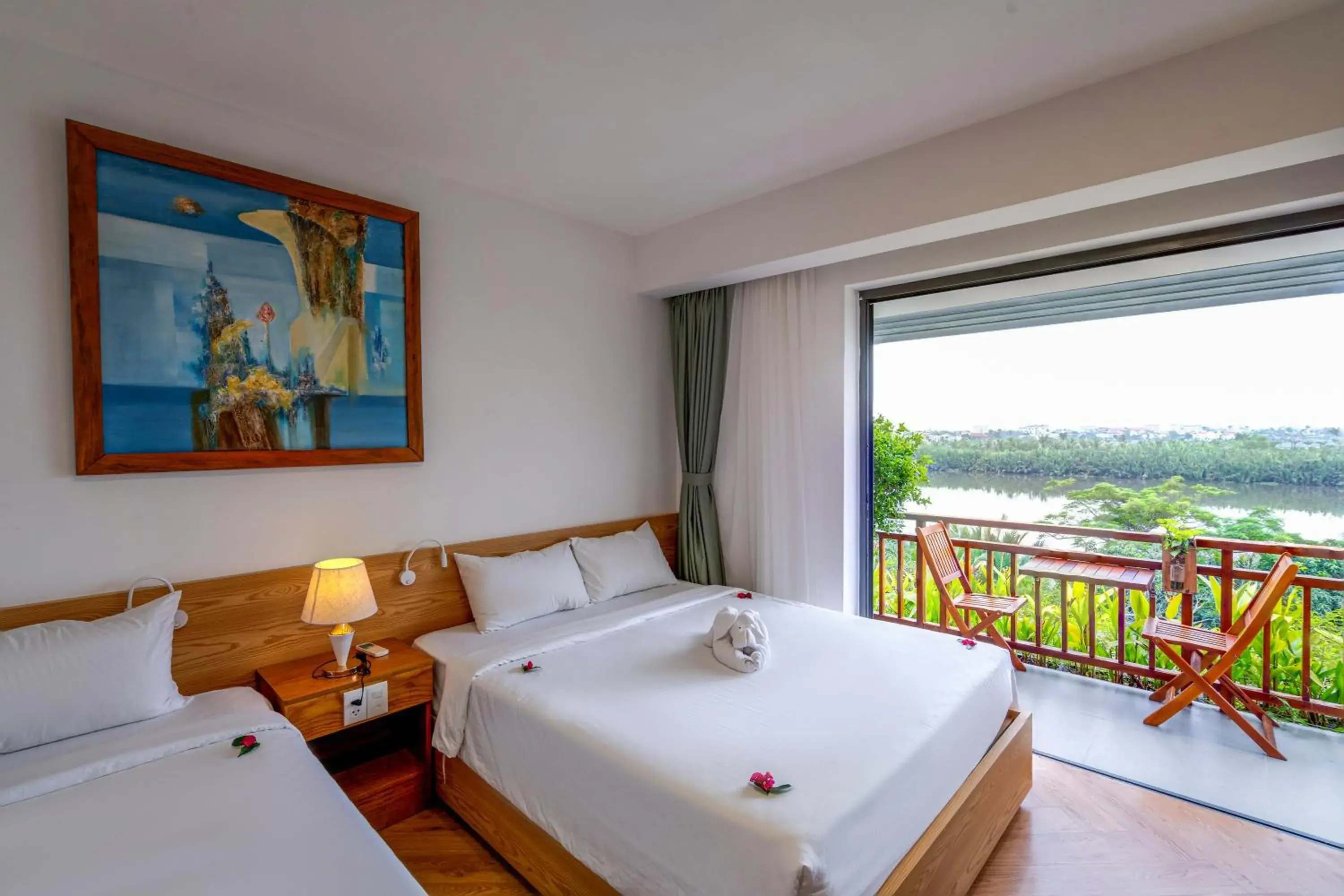 Bed in Palm Riverside Boutique Bed in Palm Riverside Boutique