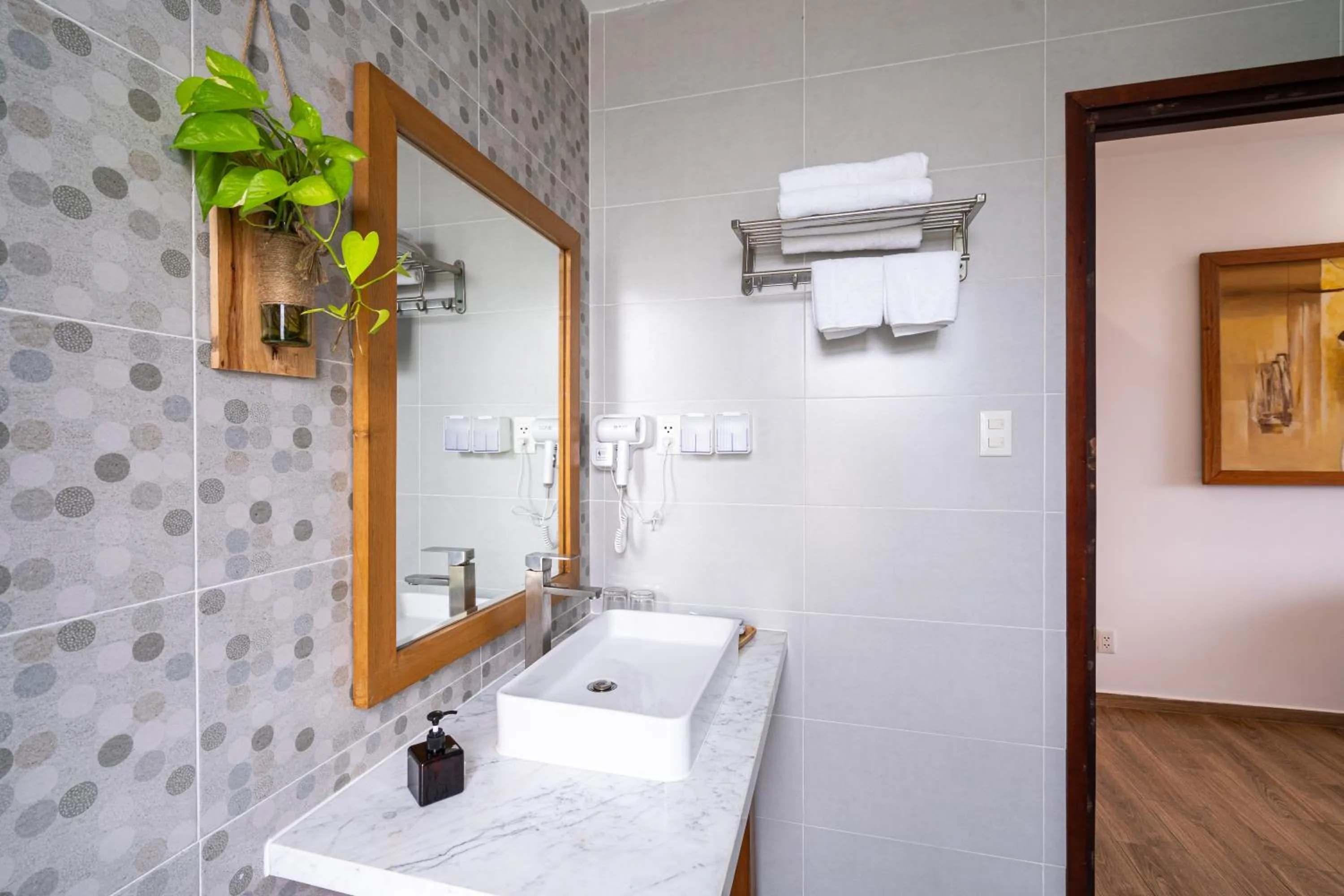 Shower in Palm Riverside Boutique