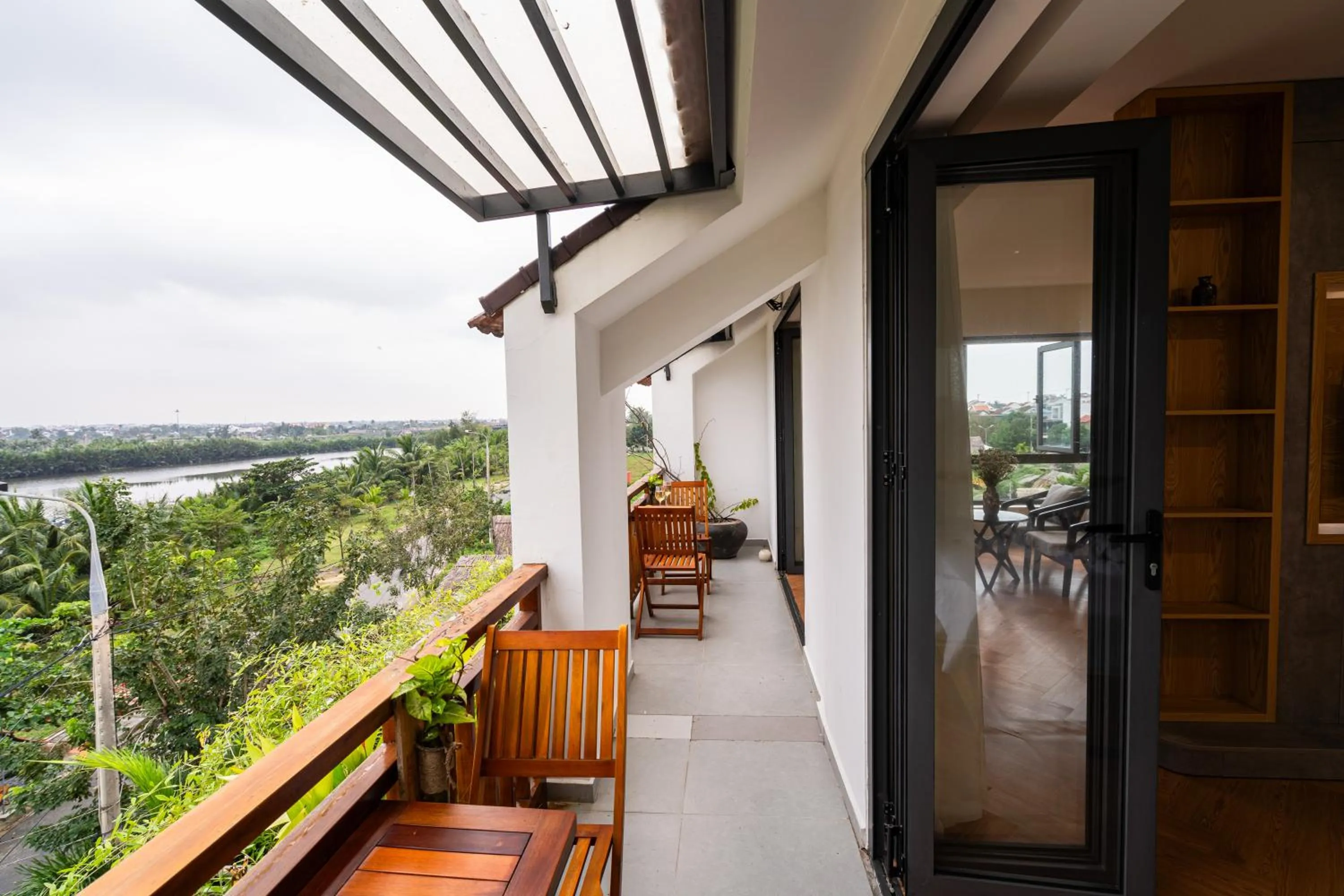 Natural landscape in Palm Riverside Boutique