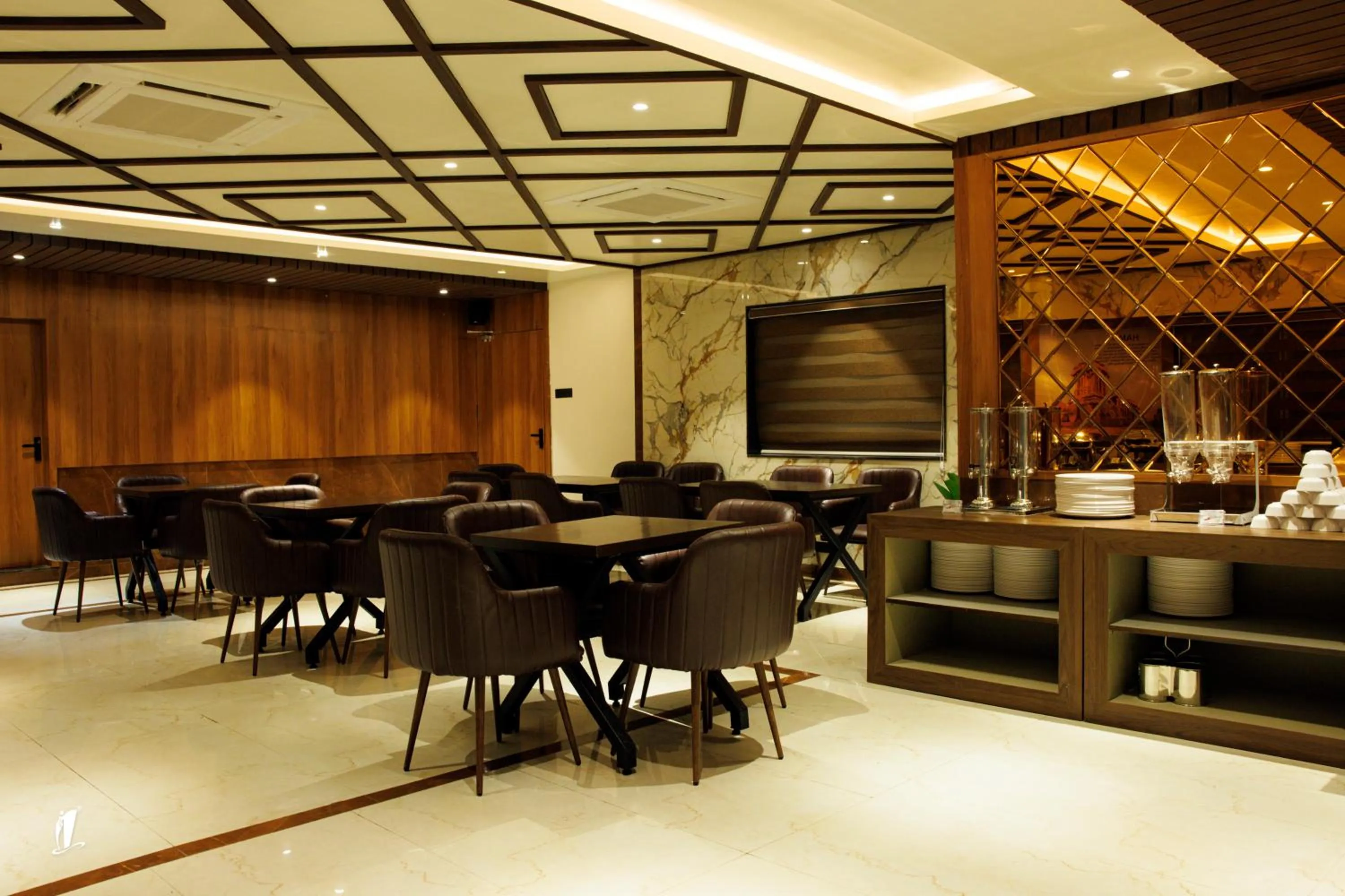 Restaurant/places to eat in Srigandha Residency