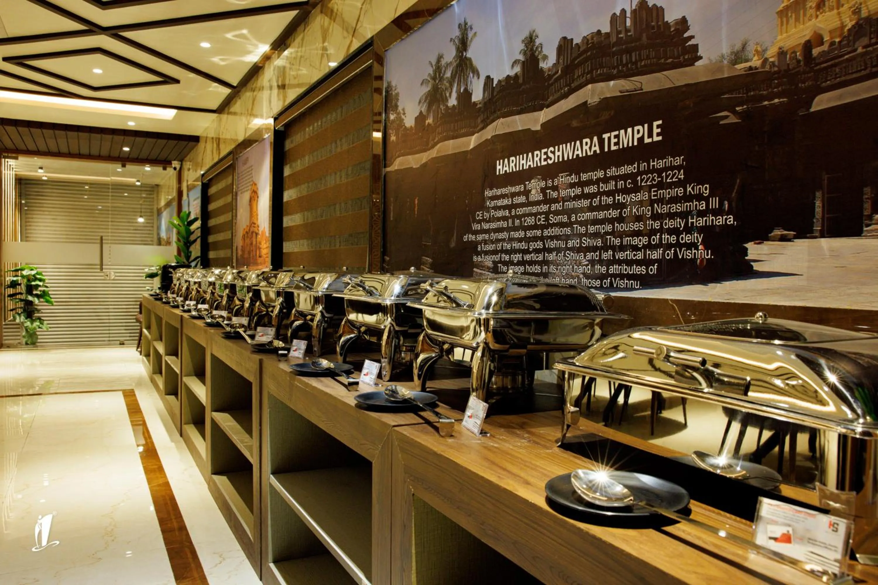 Restaurant/places to eat in Srigandha Residency