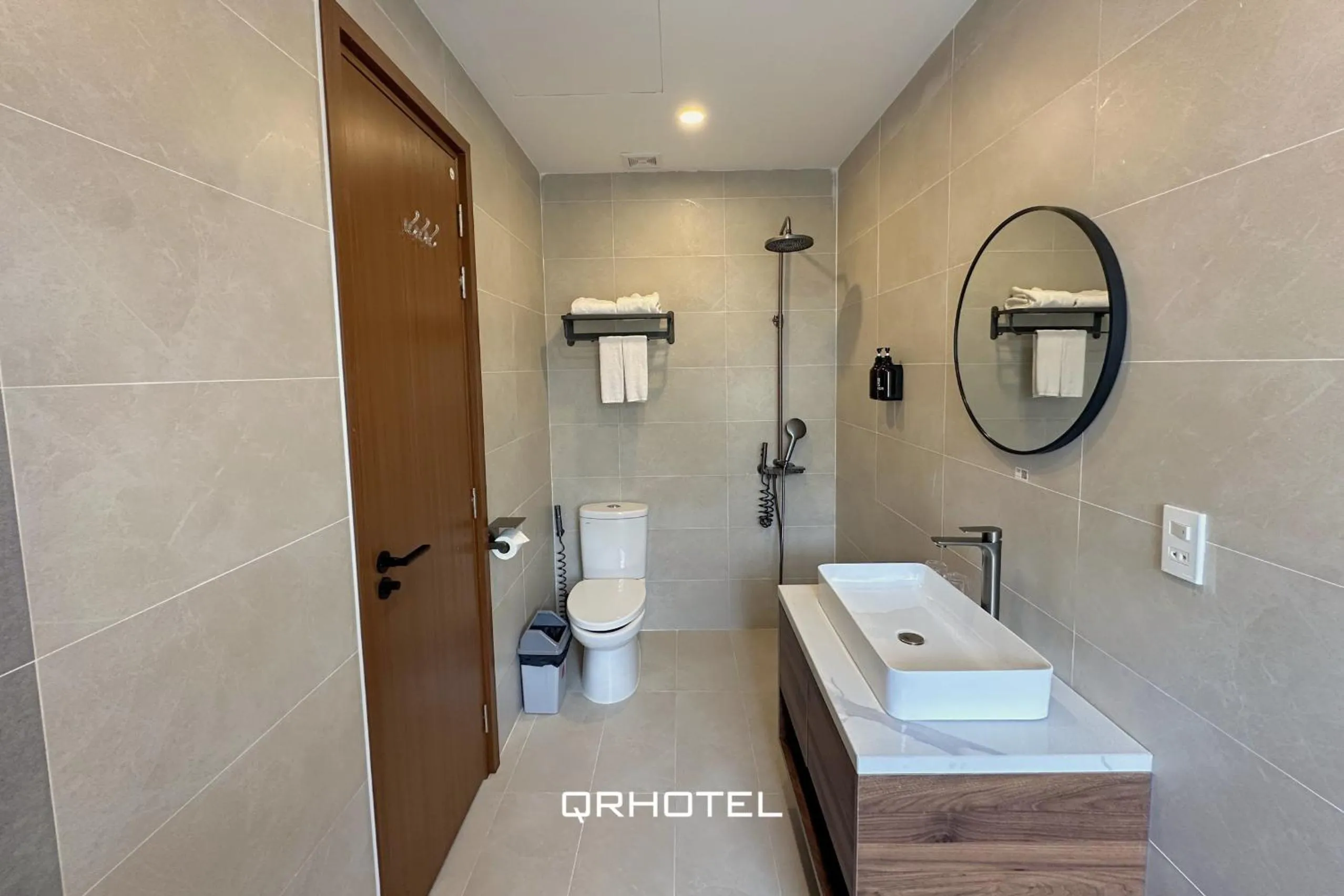 QR Hotel Dalat