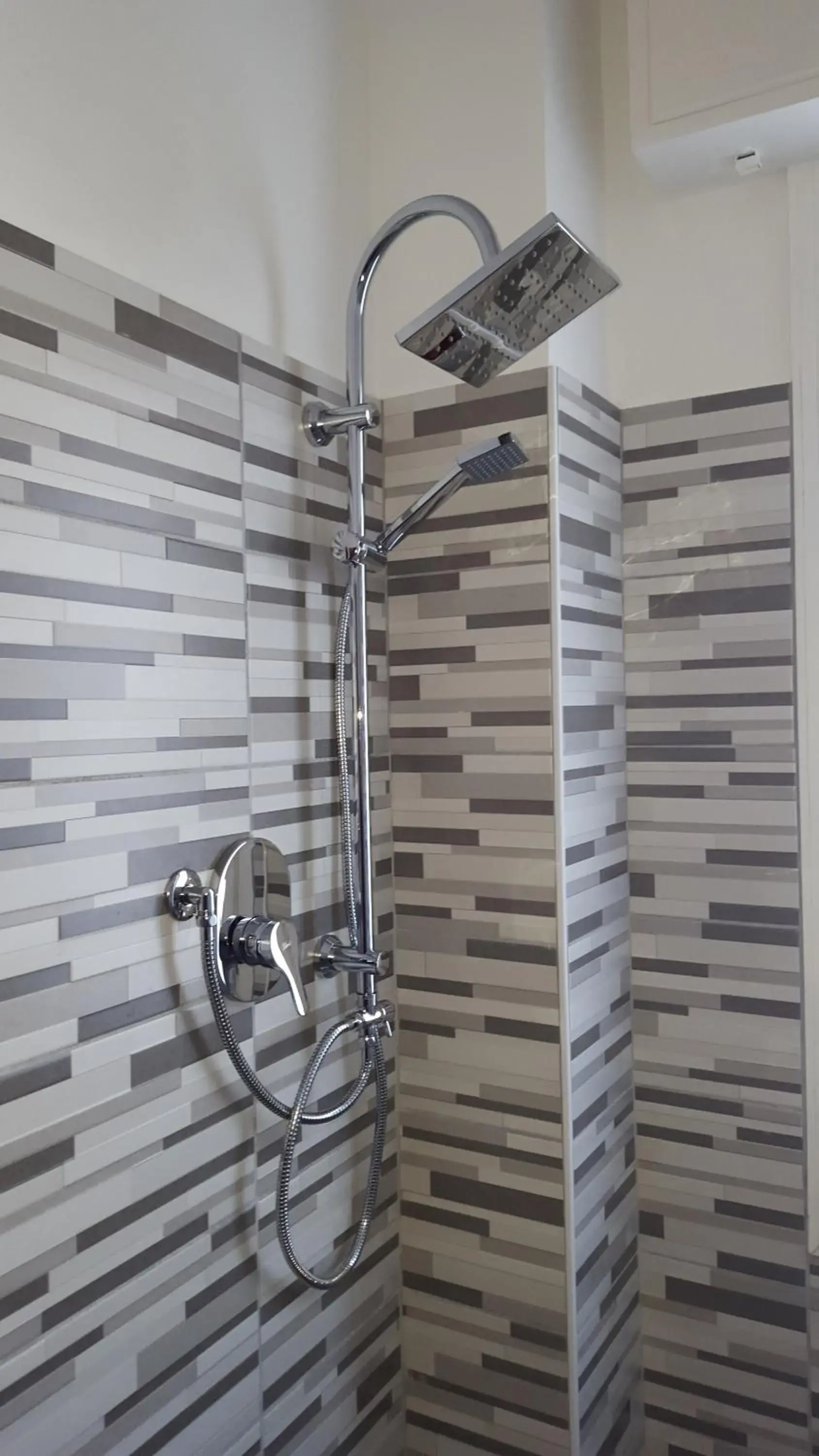 Bathroom in Hotel Mont Blanc