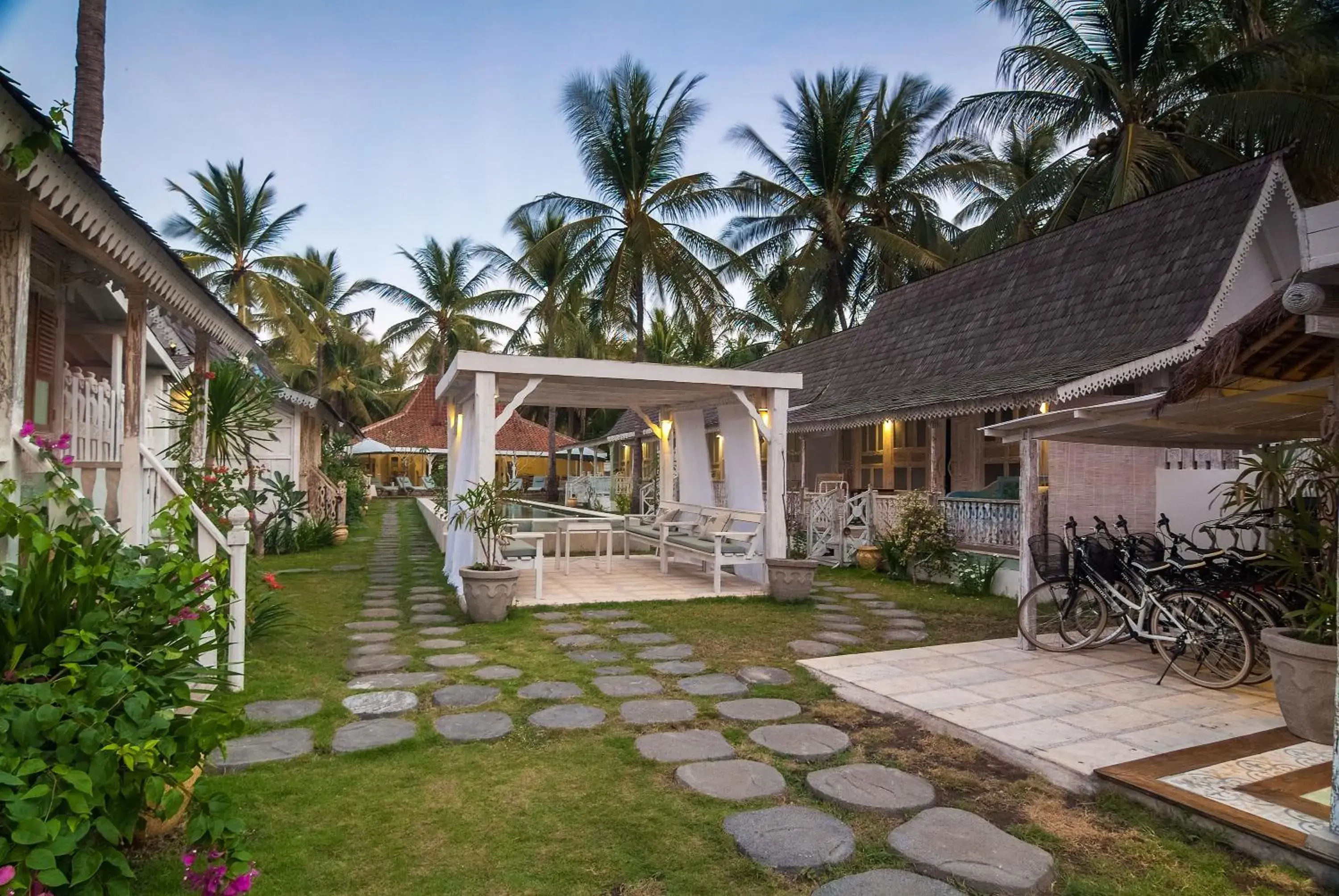 Facade/entrance in Palmeto Village Facade/entrance in Palmeto Village