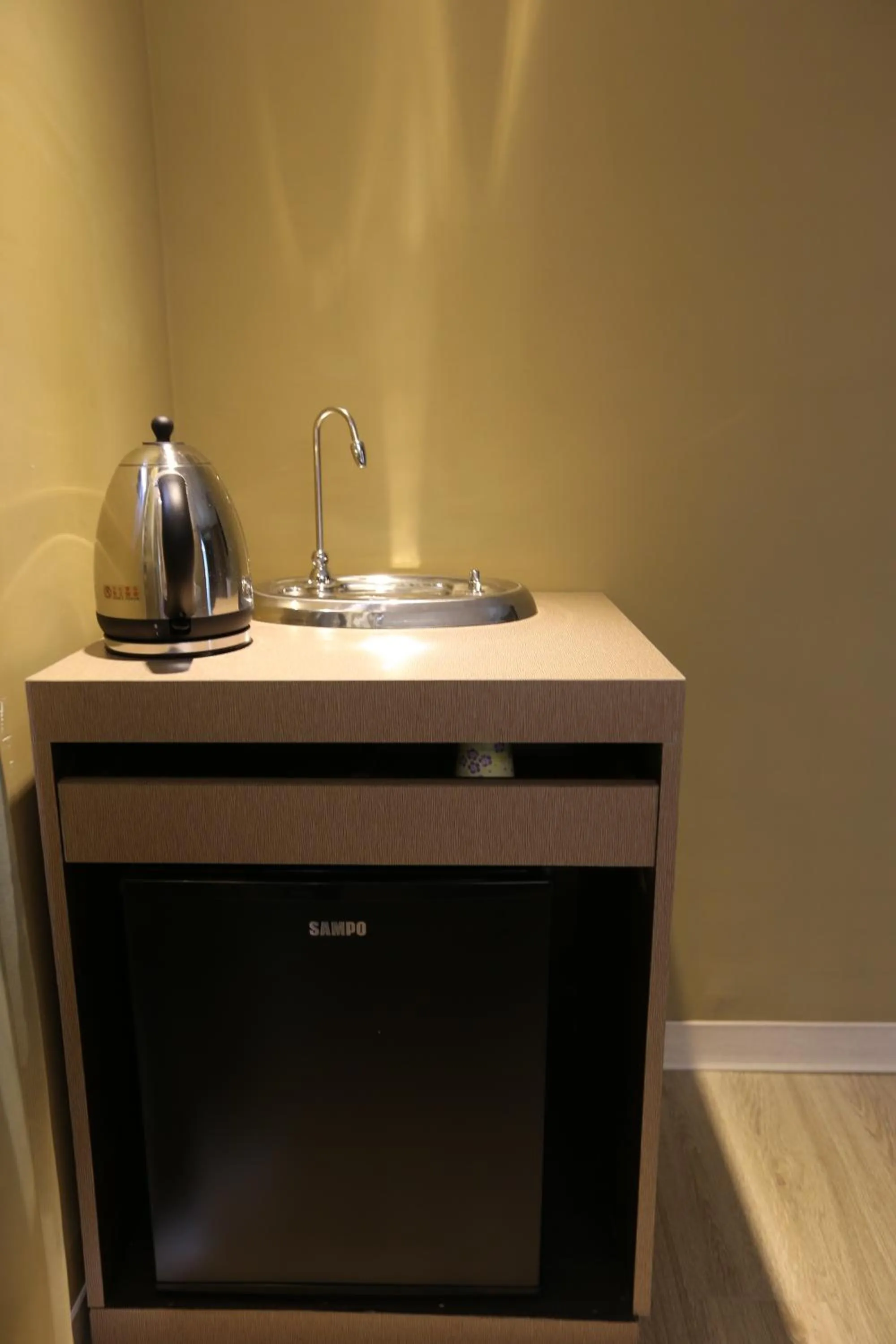 Decorative detail in Central Hotel